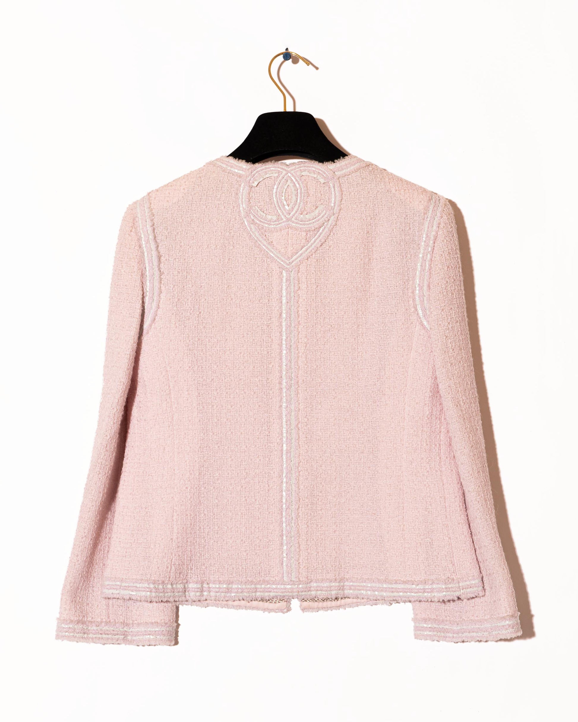 FR36-38 Rare Chanel Cruise 2009 Interlocking C Logo and Heart Detail Pink Tweed Jacket - Vintage Chanel Jacket -   - Rarchive.
