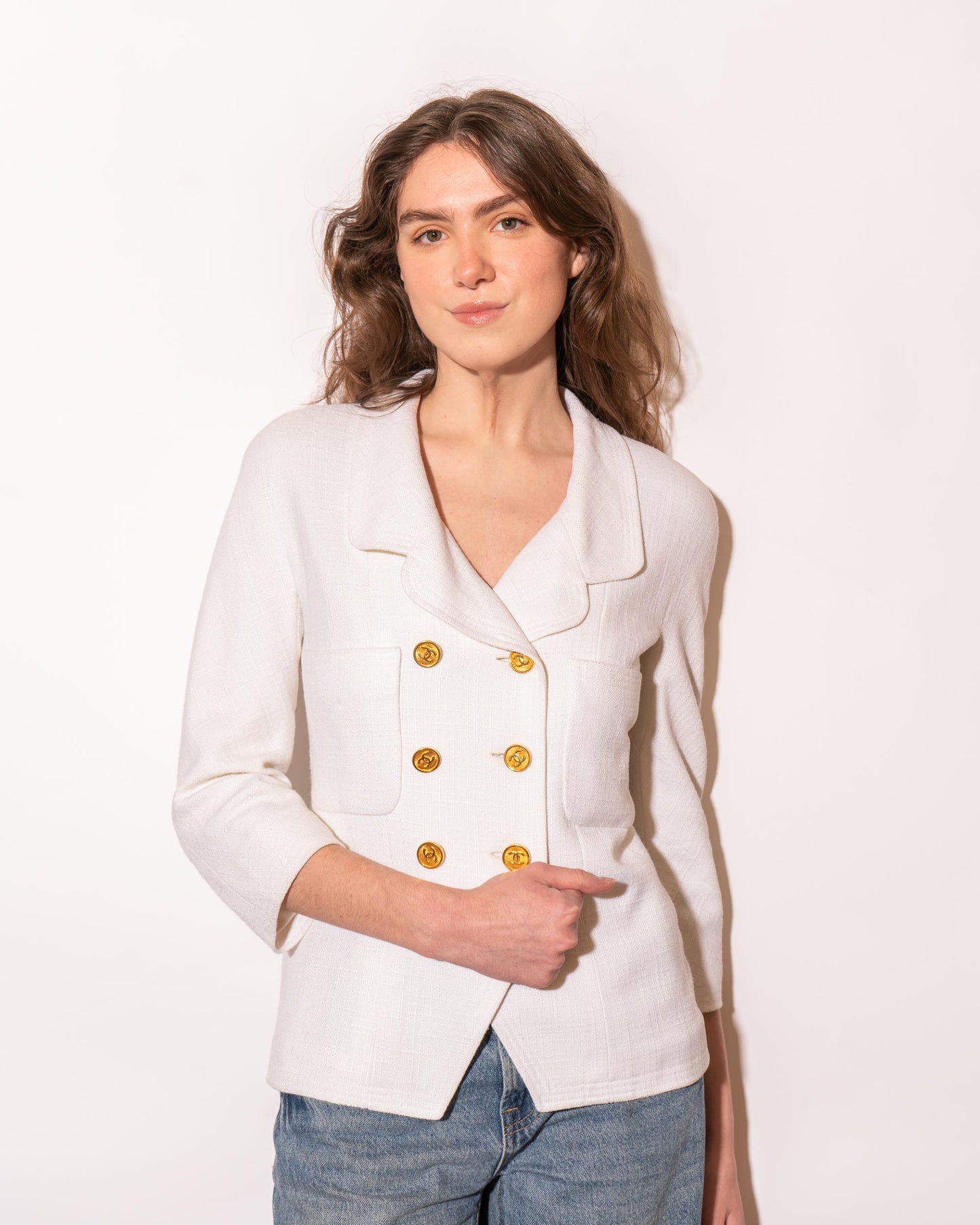 FR36-38 Chanel Cruise 1990 Double-Breasted Two-Pocketed Linen Blend Jacket - Vintage Chanel Jacket - - Rarchive.