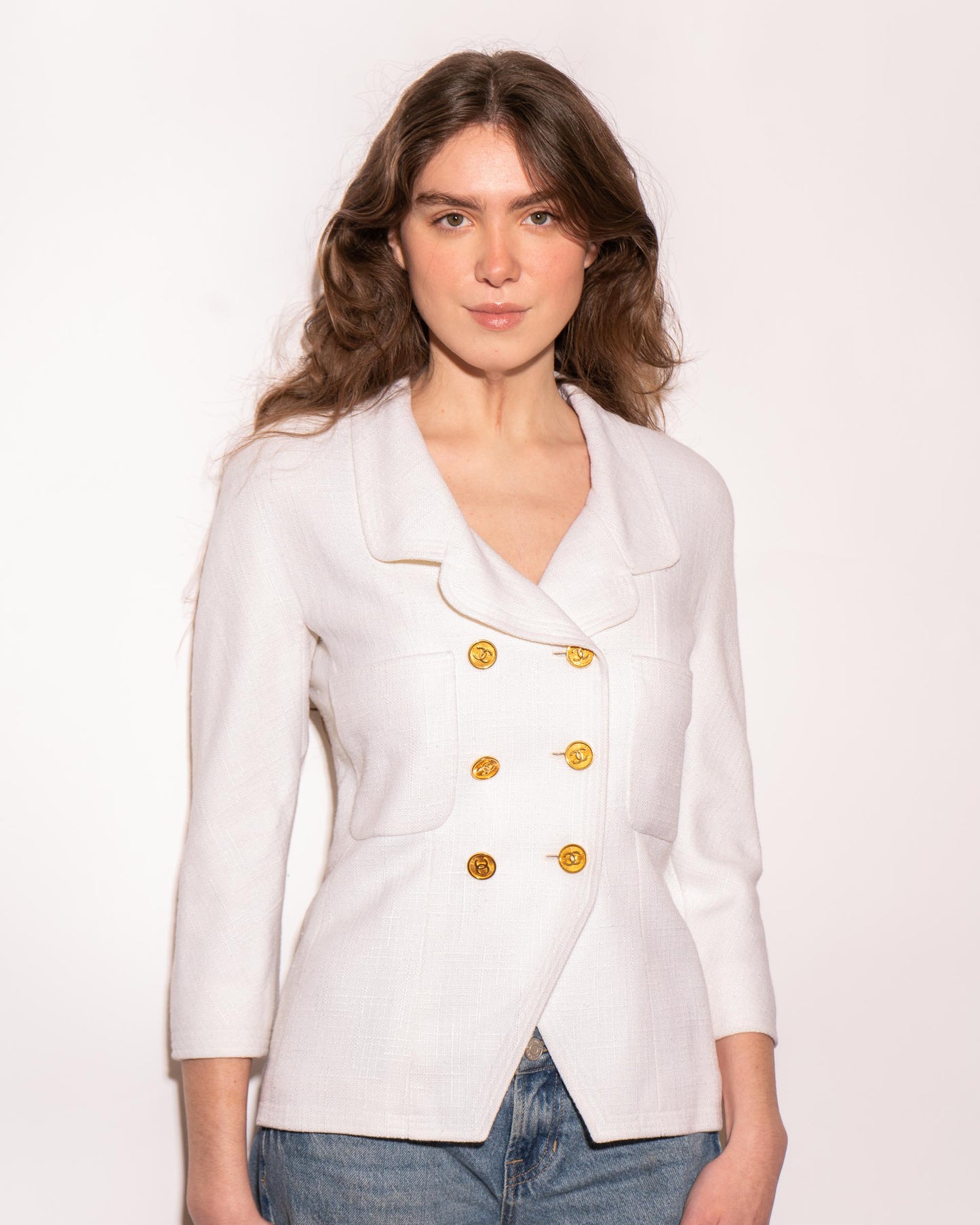 FR36-38 Chanel Cruise 1990 Double-Breasted Two-Pocketed Linen Blend Jacket - Vintage Chanel Jacket - - Rarchive.