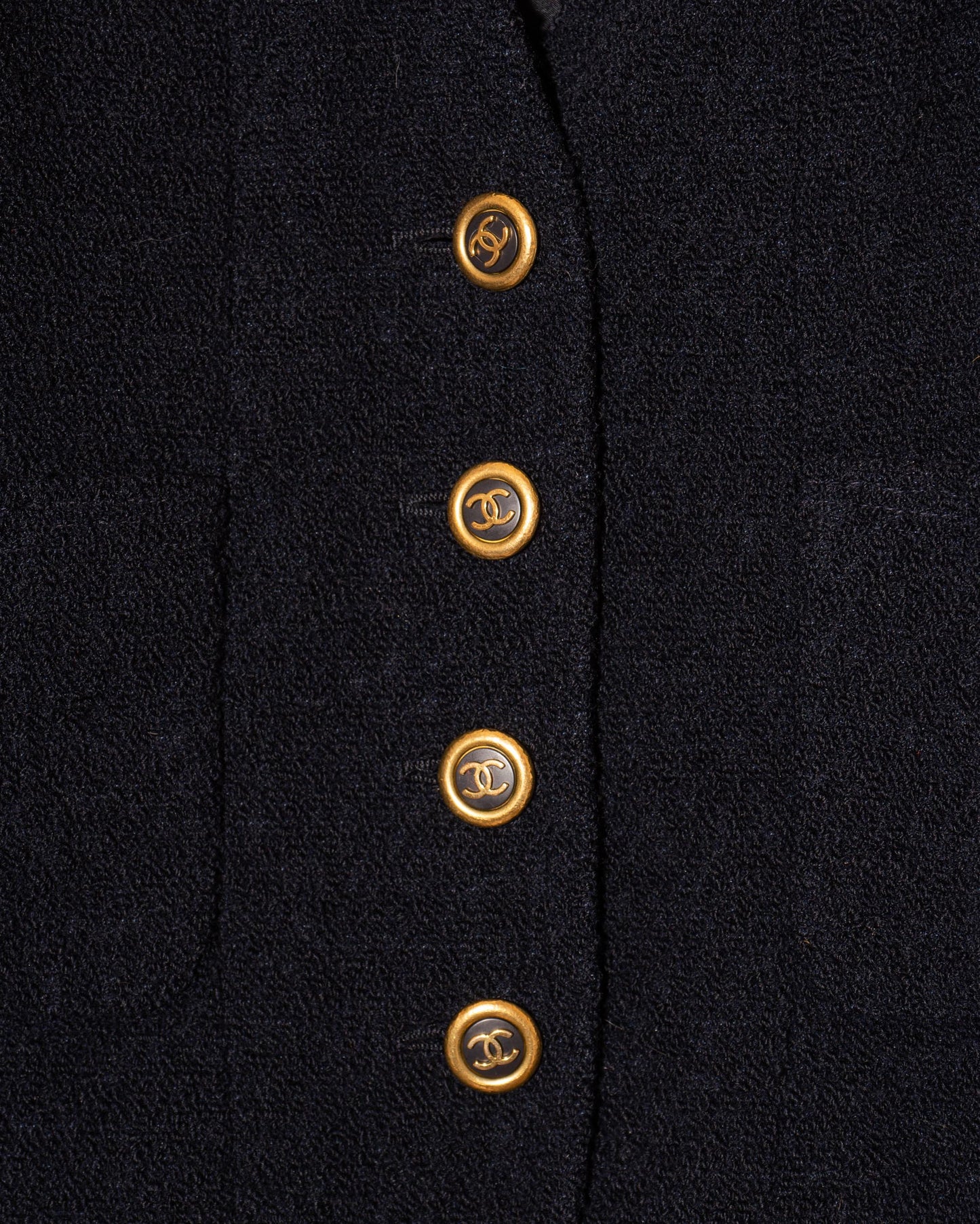 FR34-36 Chanel Spring 1993 Two Pocket Navy Tweed Boucle Jacket - Vintage Chanel Jacket - Jacket - Rarchive.