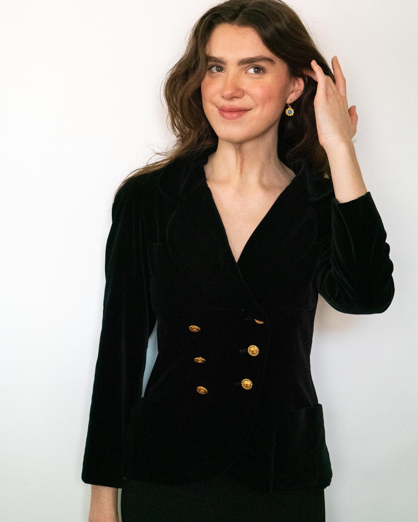FR34-36 Chanel Fall 1988 Double Breasted Four Pocket Black Velvet Jacket - Vintage Chanel Jacket - - Rarchive.