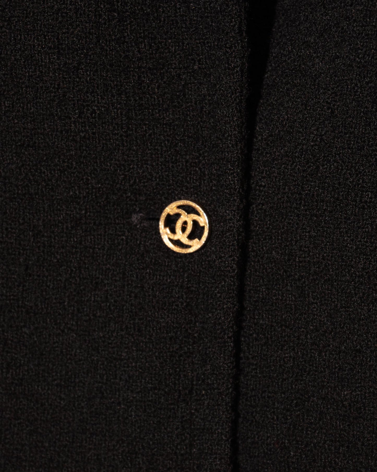 FR38-40 Chanel Fall 1987 Four Pocket Silk Detail Classic Black Wool Jacket - Vintage Chanel Jacket - - Rarchive.