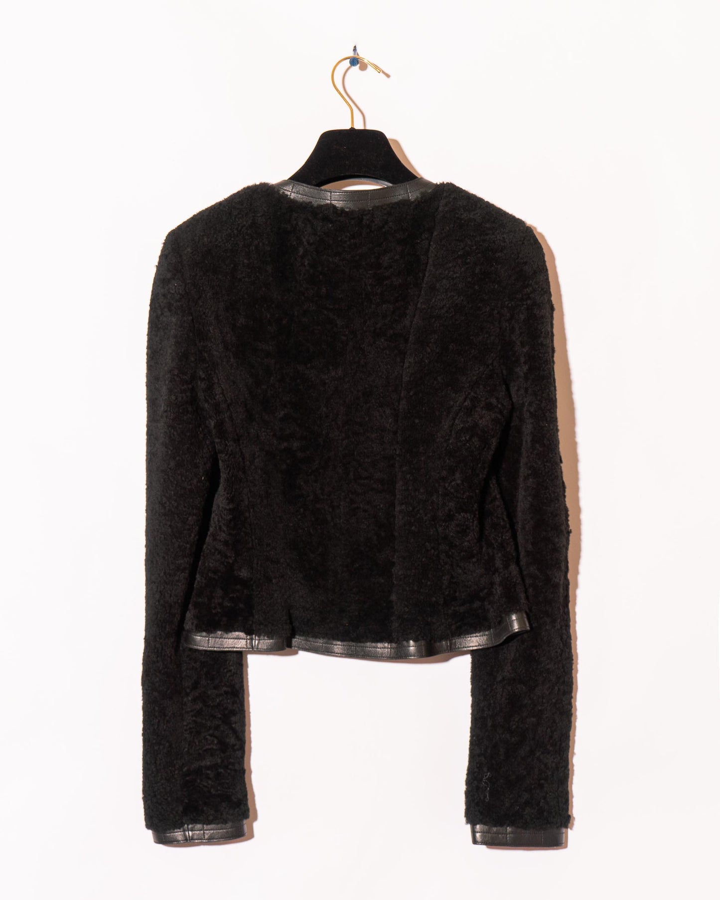 FR34-36 Rare Chanel Fall 2003 Two Pocket Camellia Detail Black Shearling Jacket - Vintage Chanel Jacket - - Rarchive.