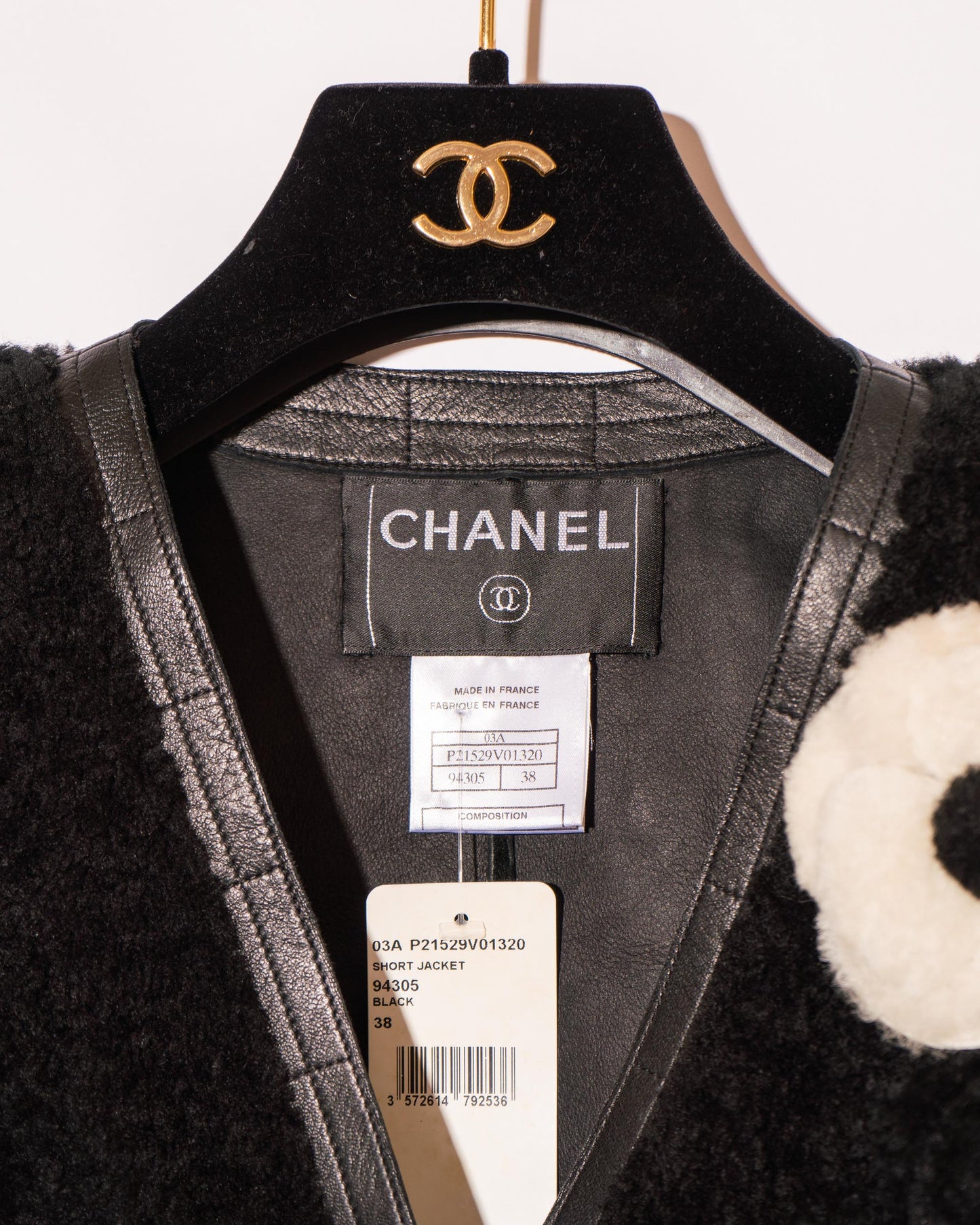 FR34-36 Rare Chanel Fall 2003 Two Pocket Camellia Detail Black Shearling Jacket - Vintage Chanel Jacket - - Rarchive.