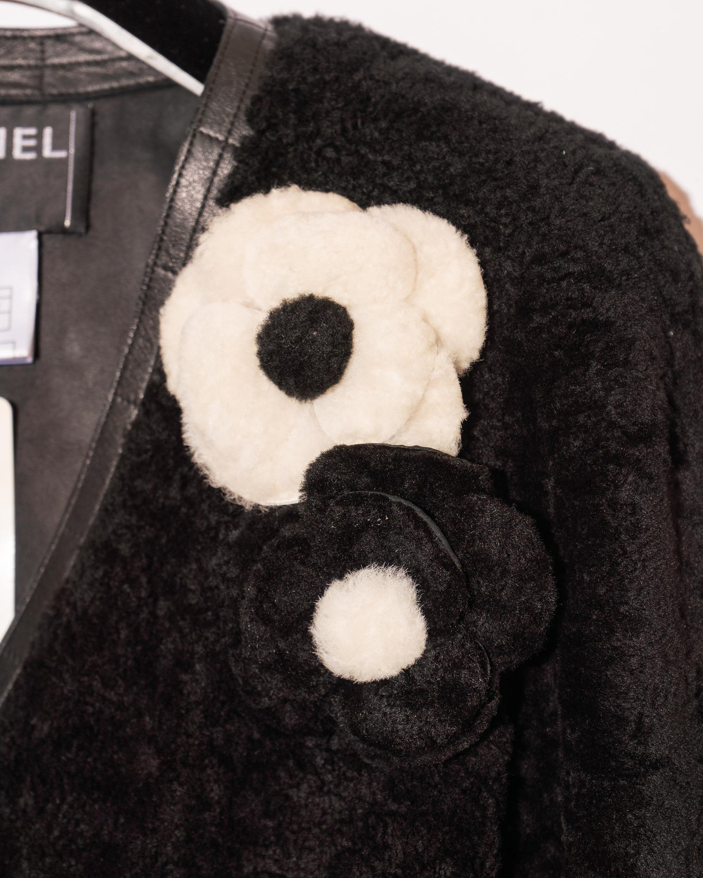 FR34-36 Rare Chanel Fall 2003 Two Pocket Camellia Detail Black Shearling Jacket - Vintage Chanel Jacket - - Rarchive.
