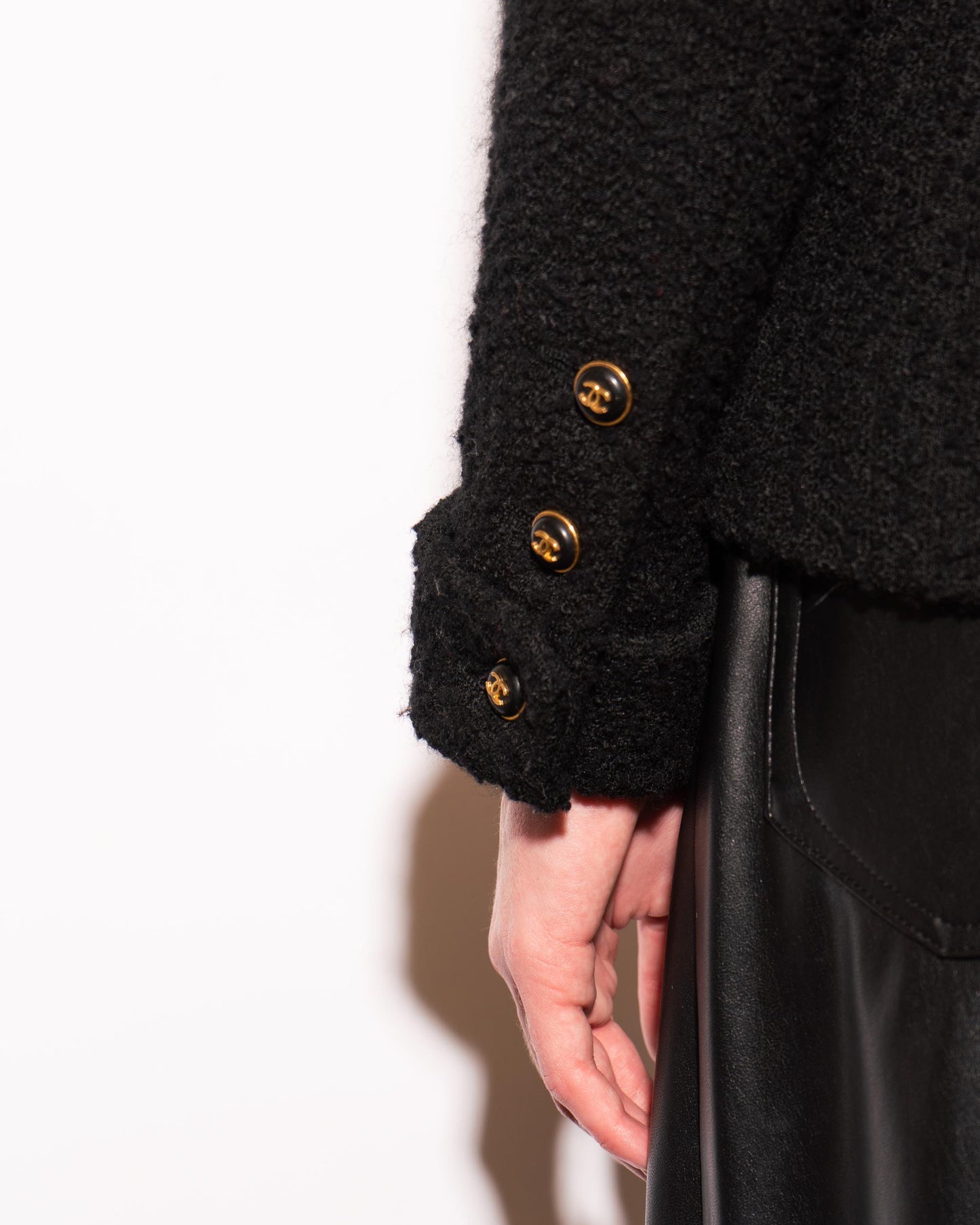 FR36-38 Rare Chanel Fall 1995 Four Pocket Black Tweed Boucle Jacket - Vintage Chanel Jacket - - Rarchive.