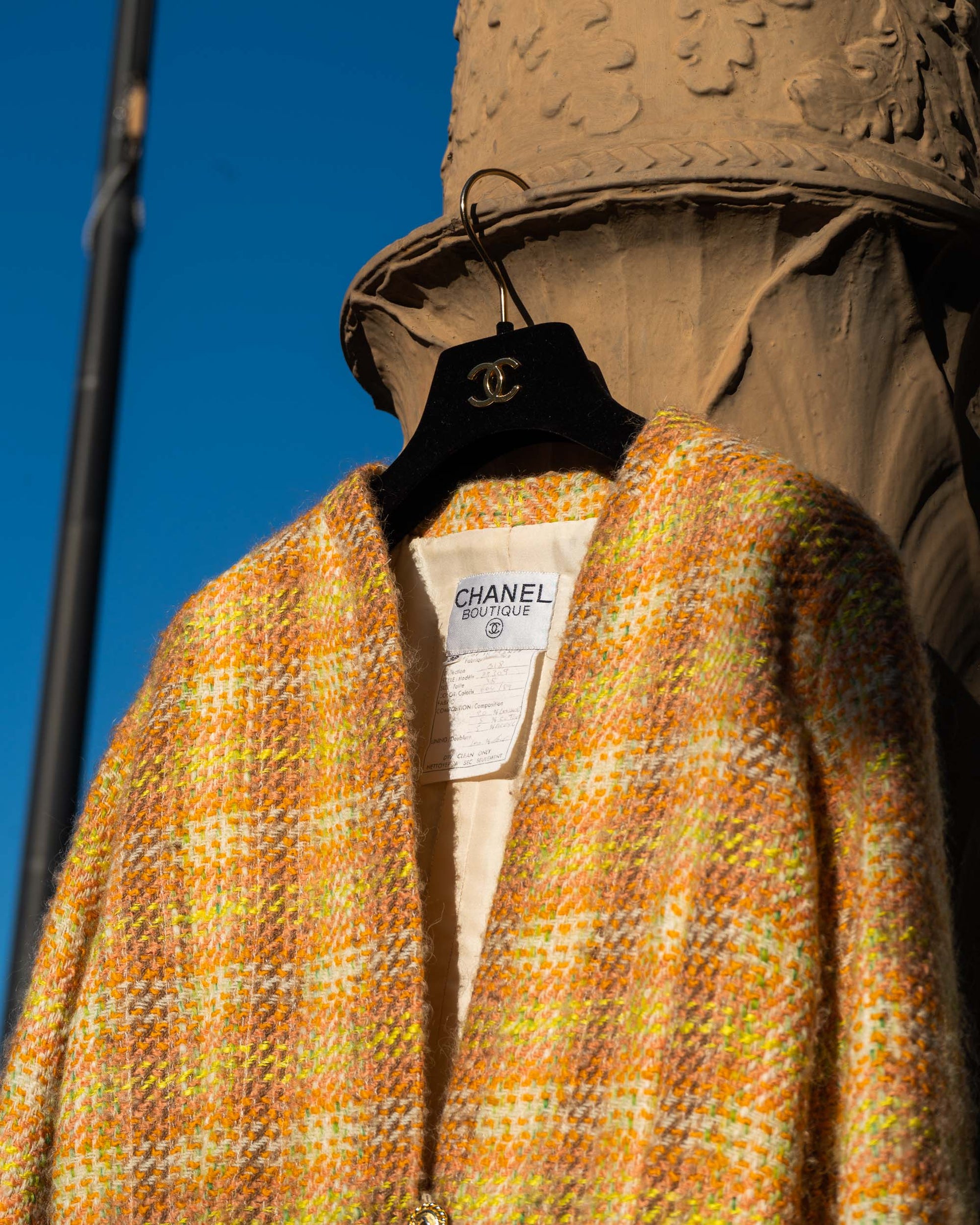 FR36-38 Chanel Fall 1989 Two Pocket Collarless Multicolor Wool Tweed Jacket - Vintage Chanel Jacket -   - Rarchive.