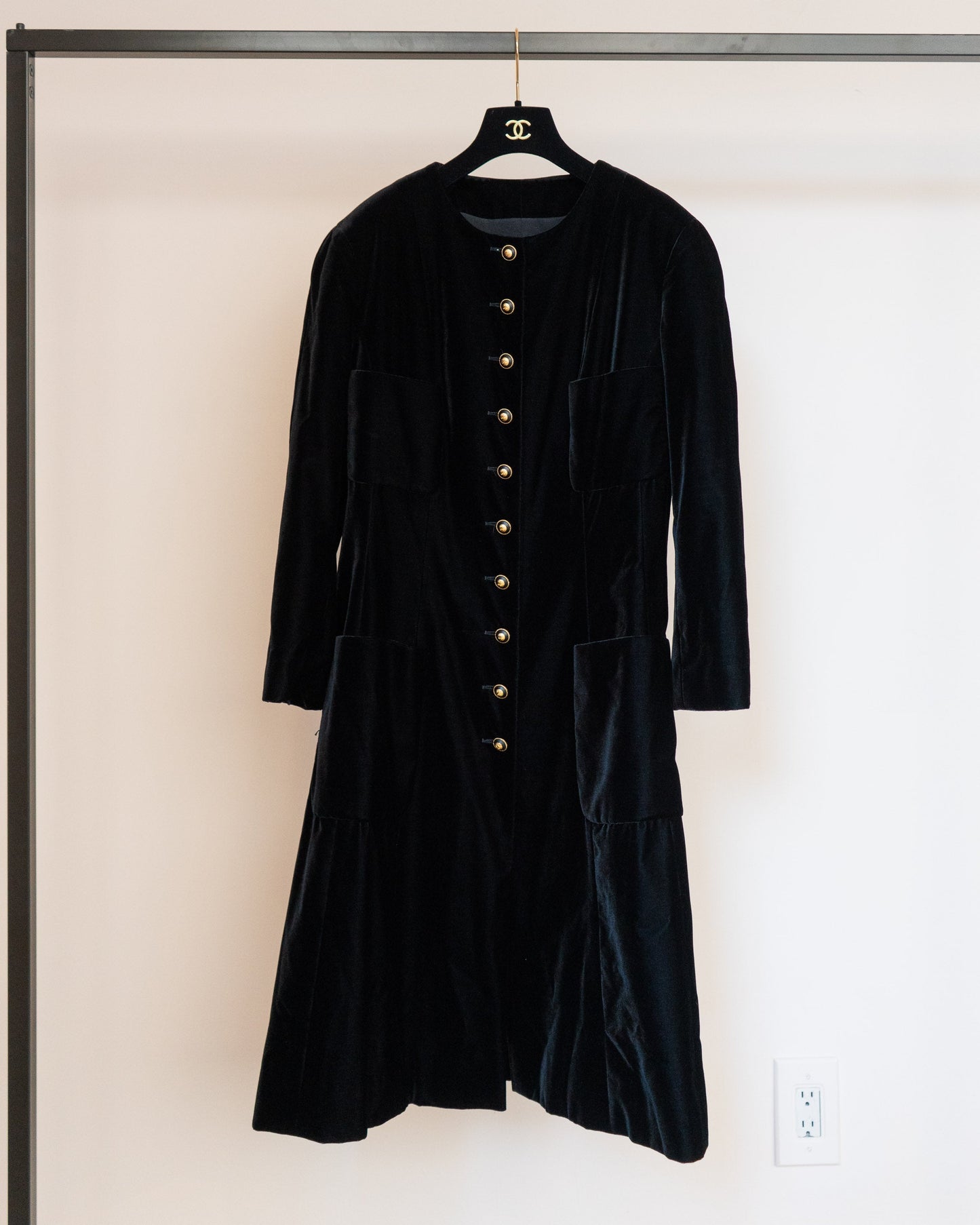 FR42-44 Rare Chanel Fall 1993 Collarless Four Pocket Black Velvet Coat - Vintage Chanel Jacket - - Rarchive.