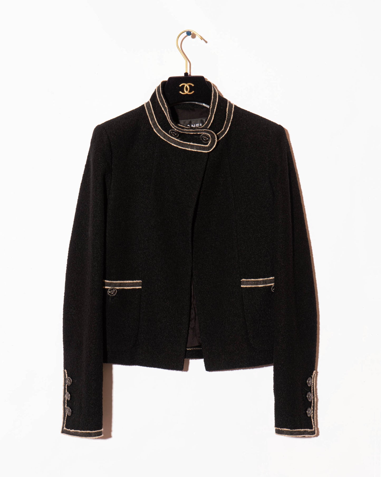 FR36-38 Chanel Cruise 2014 Paris–Singapore Collection Military Collar Jacket in Black Bouclé