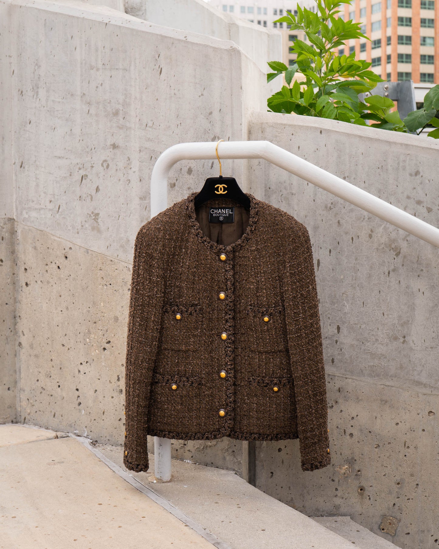 FR38-40 Rare Chanel Fall 1993 Four Pocket Timeless Collarless Teddy Bear Tweed Jacket