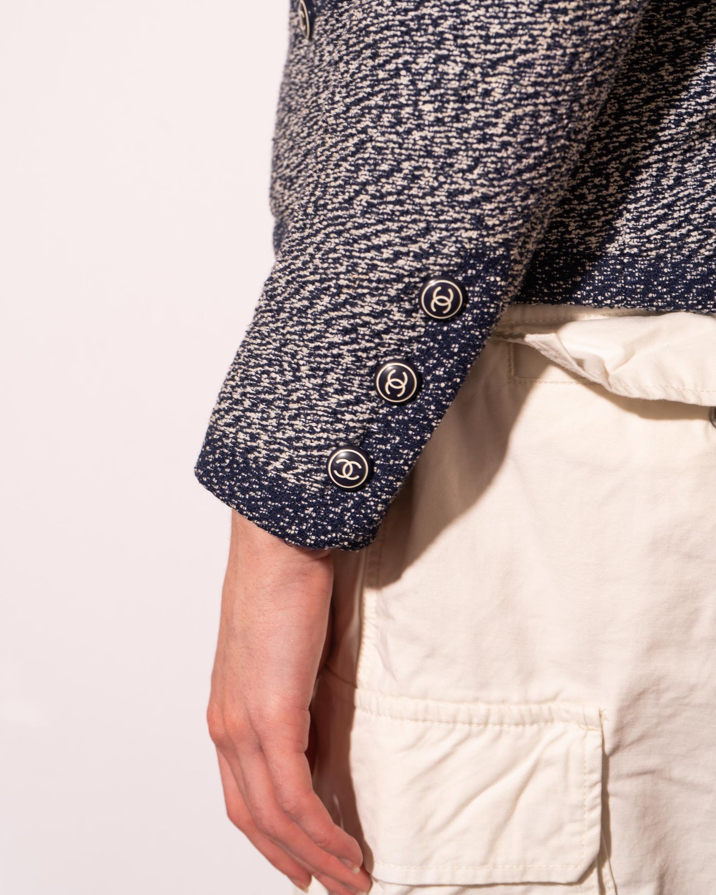 FR36-38 Chanel Cruise 1997 Four Pocket Melange Effect Navy Tweed Jacket - Vintage Chanel Jacket - - Rarchive.