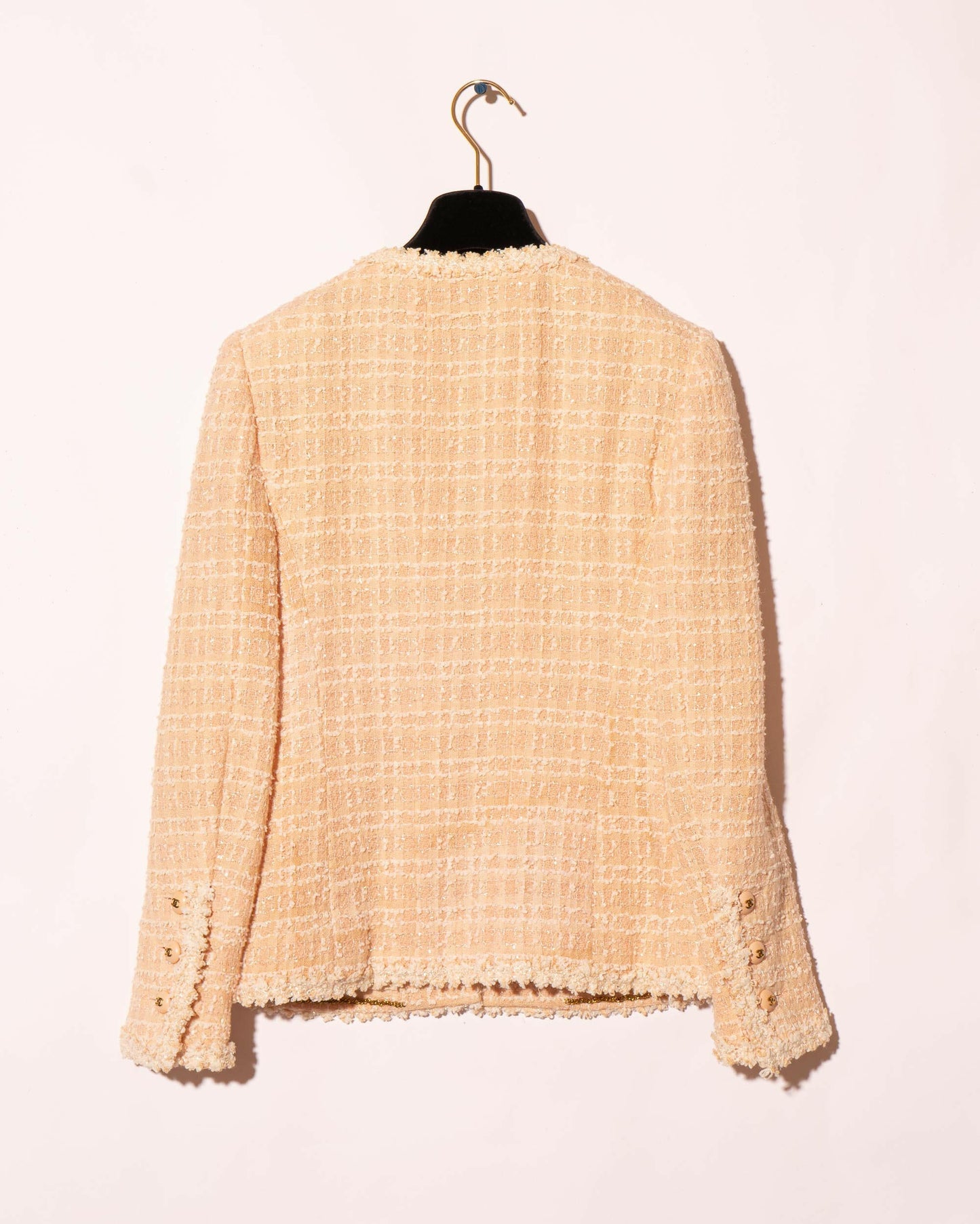 FR38-40 Rare Chanel Cruise 1995 Four Pocketed Tweed Boucle Jacket in Pink and Cream - Vintage Chanel Jacket - - Rarchive.