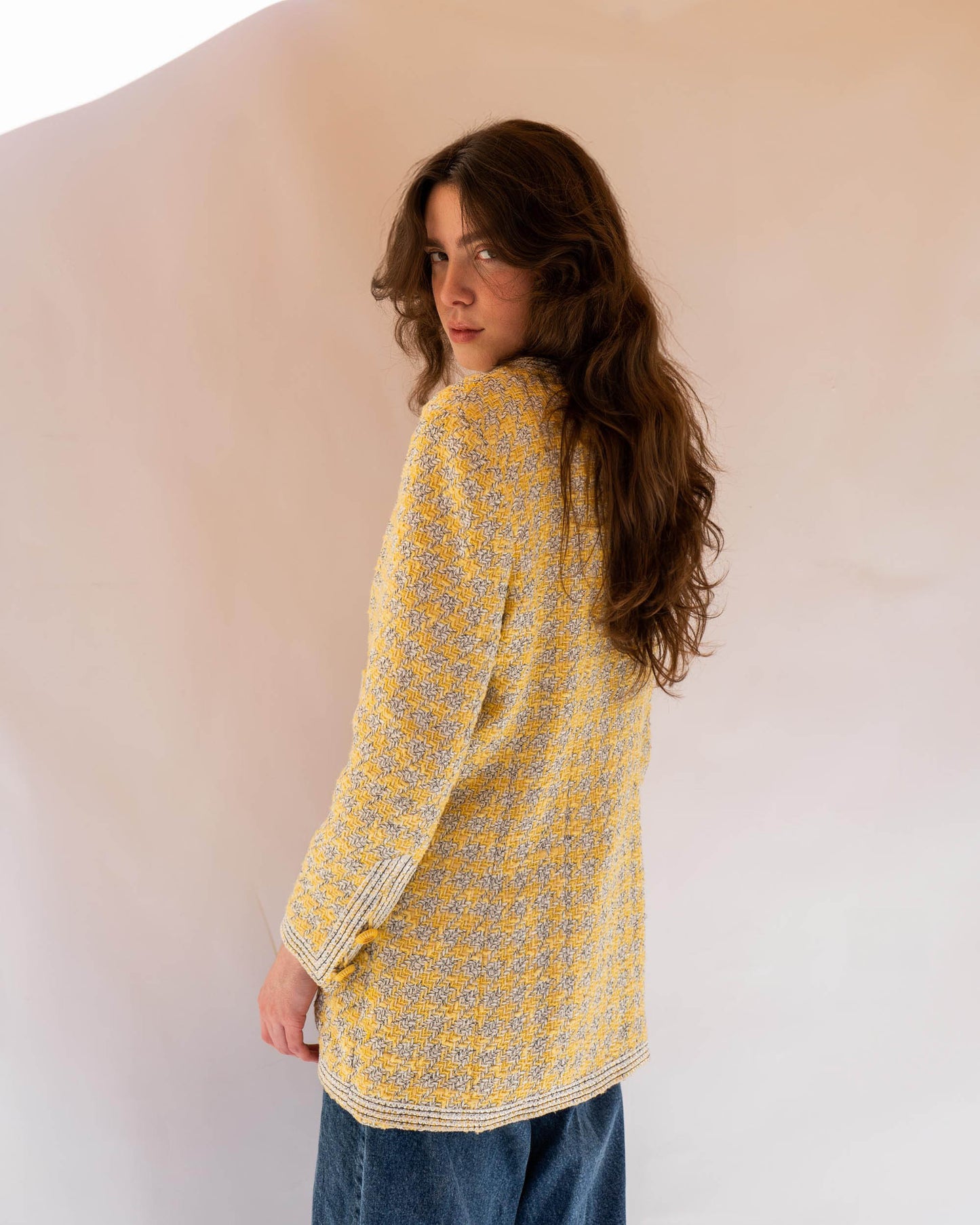 FR40-44 Rare Chanel Spring 1993 Four Pocket Yellow Houndstooth Longline Jacket