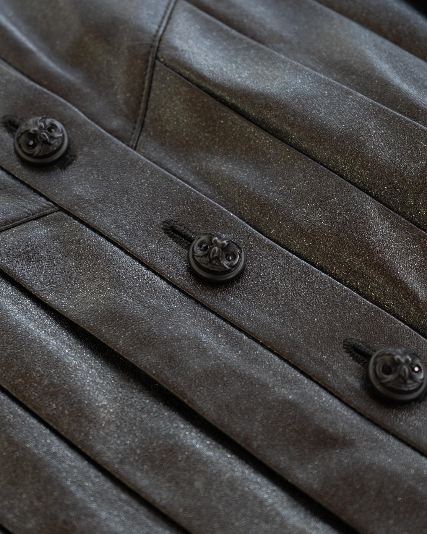 FR36-38 Rare Chanel Fall 2002 Pleated Shimmering Lambskin Jacket