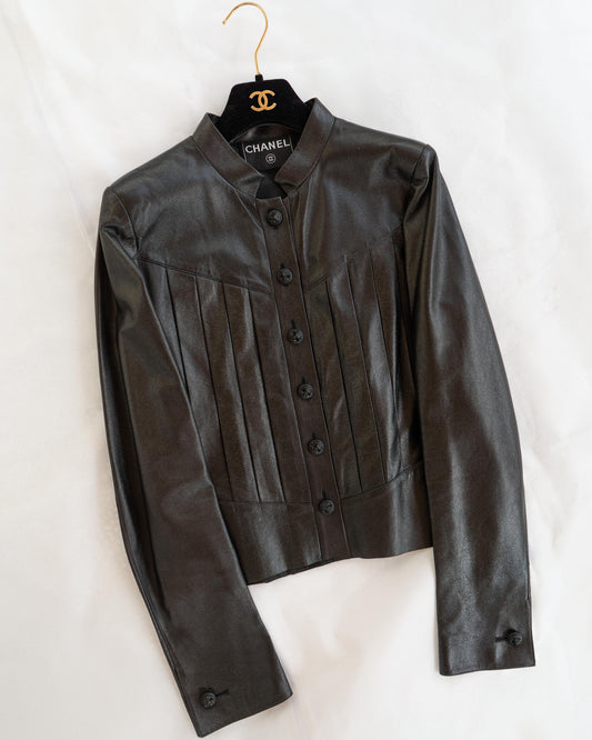 FR36-38 Rare Chanel Fall 2002 Pleated Shimmering Lambskin Jacket