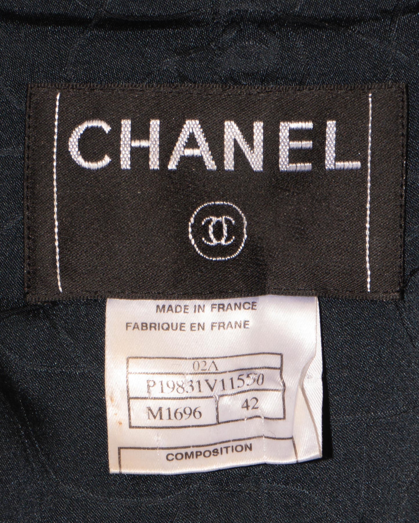 FR38-40 Chanel Fall 2002 Classic Four Pocket Black and Blue Fantasy Tweed Jacket - Vintage Chanel Jacket - - Rarchive.