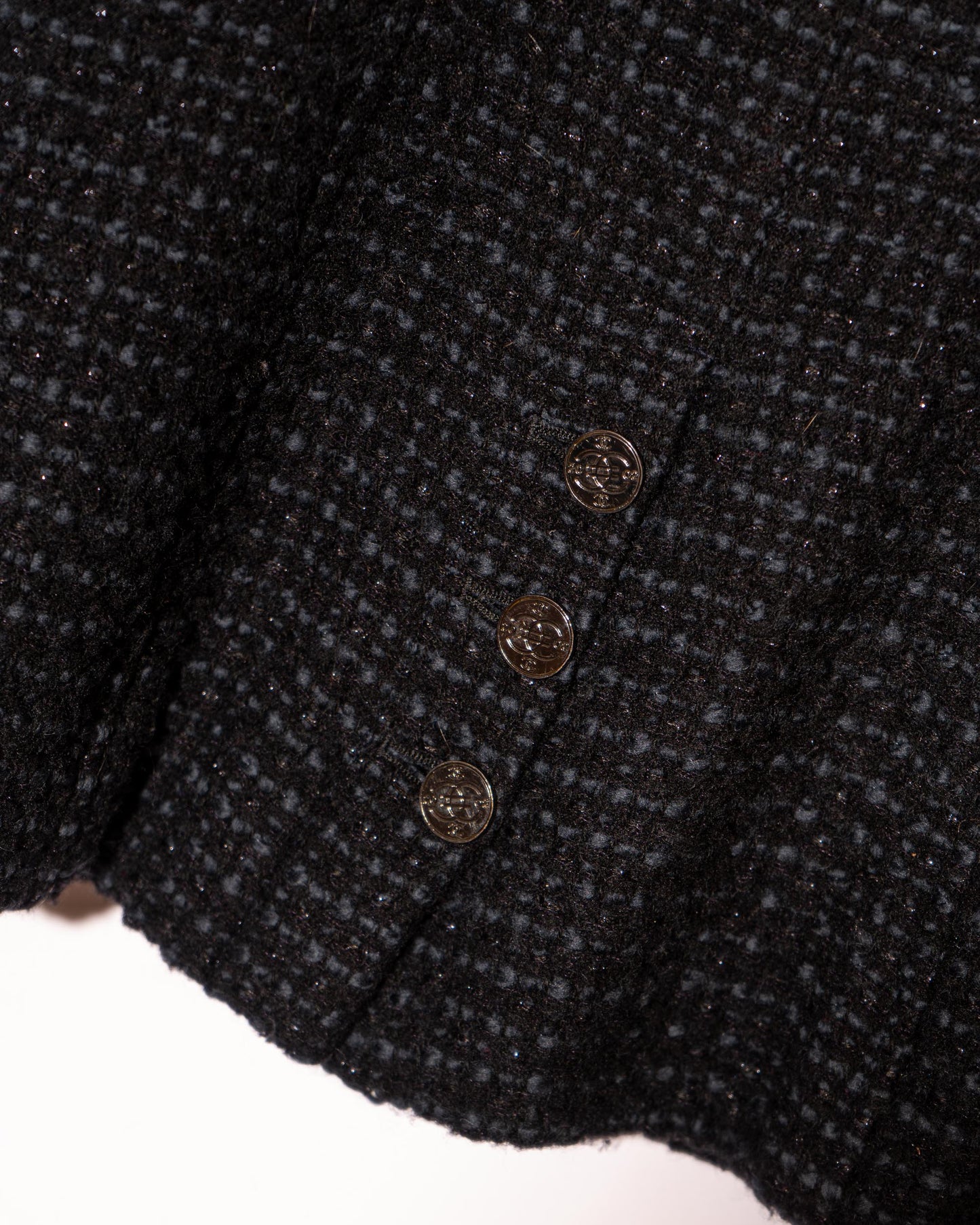 FR38-40 Chanel Fall 2002 Classic Four Pocket Black and Blue Fantasy Tweed Jacket - Vintage Chanel Jacket - - Rarchive.