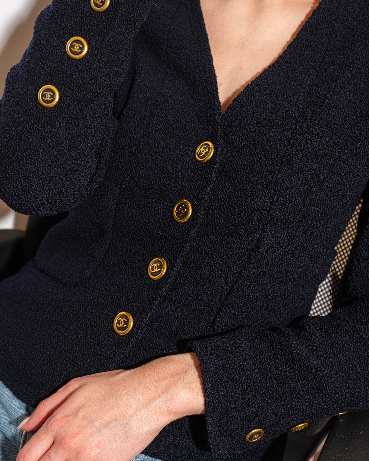 FR34-36 Chanel Spring 1993 Two Pocket Navy Tweed Boucle Jacket - Vintage Chanel Jacket - Jacket - Rarchive.