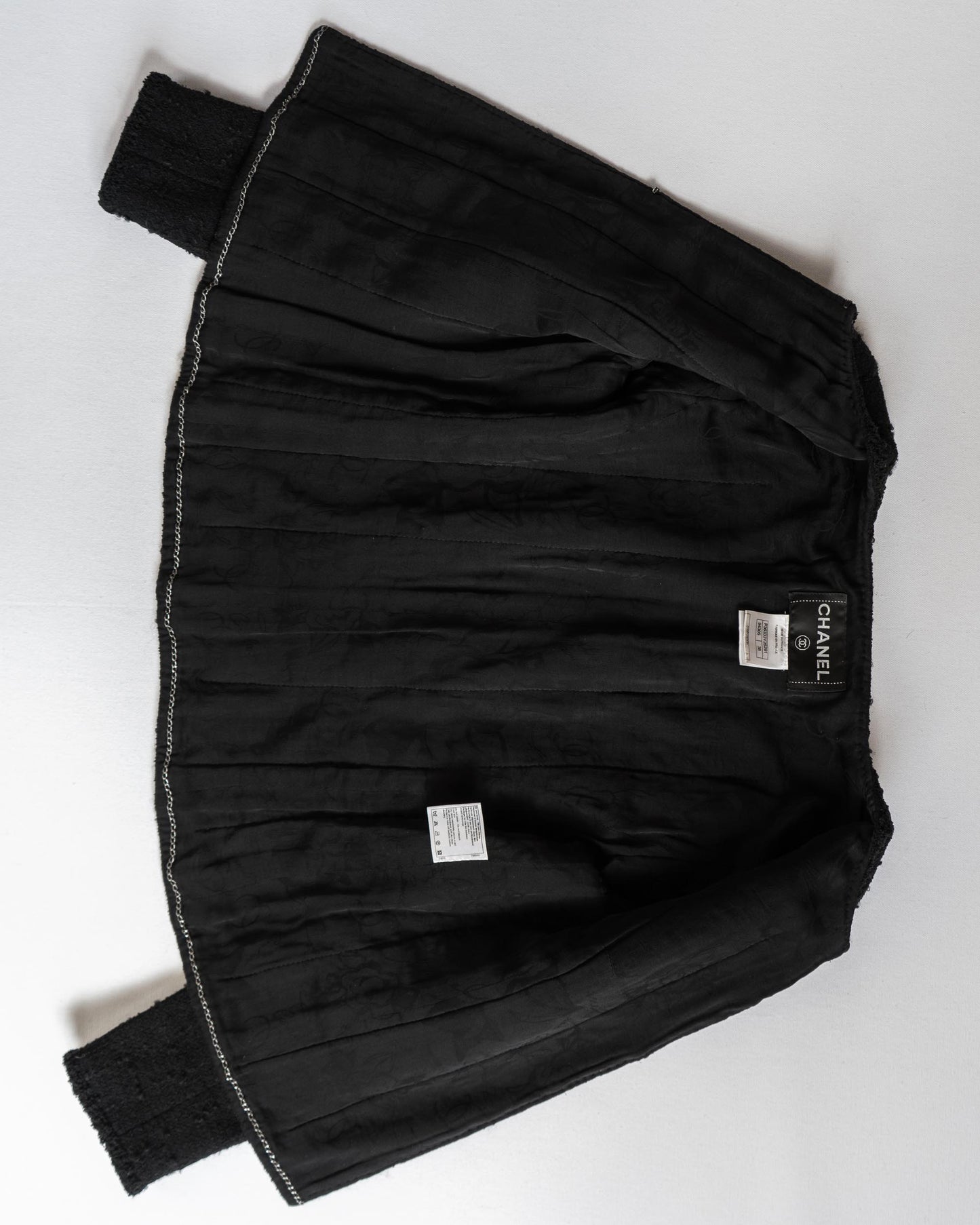 FR34-36 Chanel Fall 2009 Timeless Classic Collarless Four Pocket Black Tweed Jacket