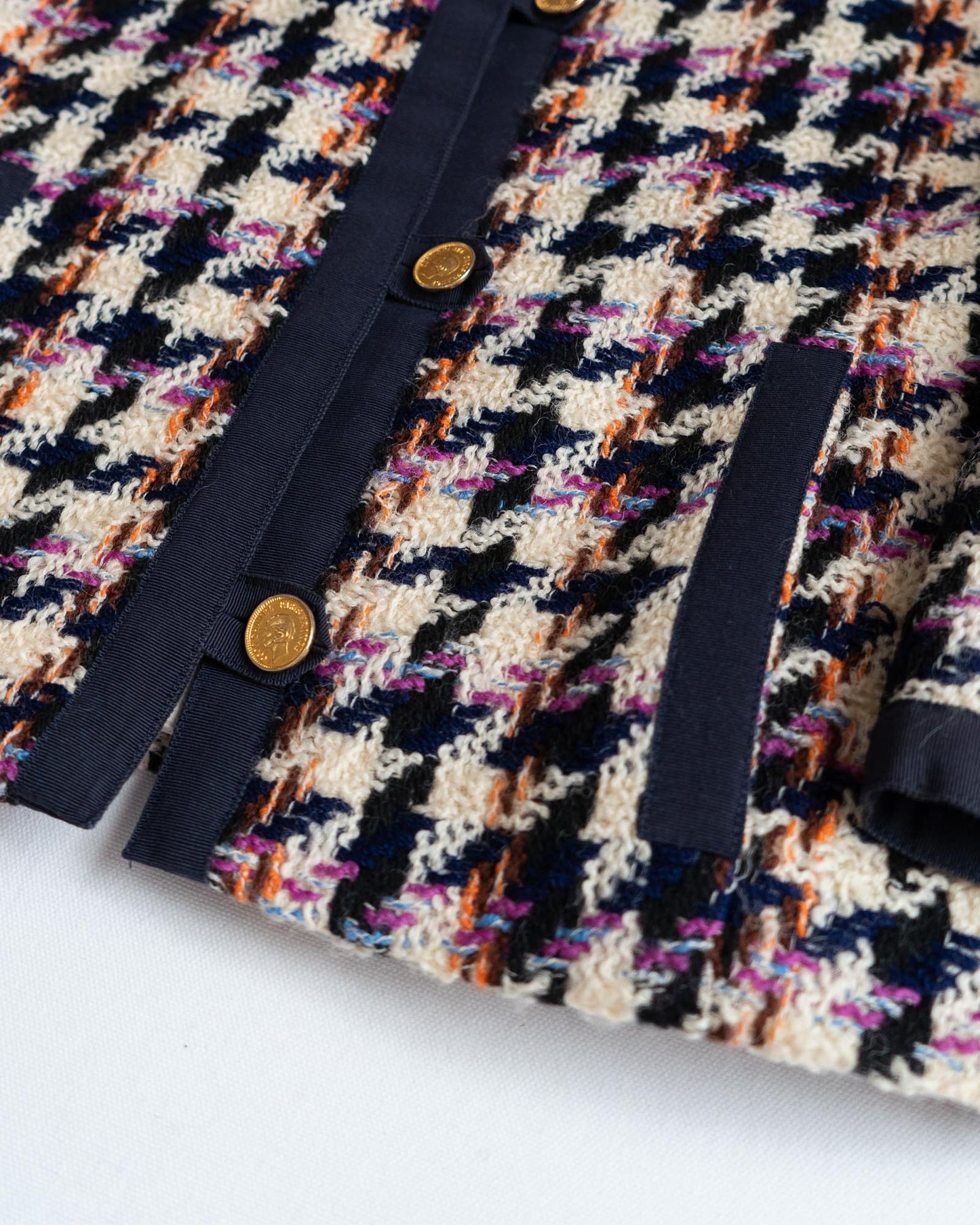 FR38-42 Chanel Fall 1987 Four Pocket Jacket in Multicolor Houndstooth Tweed