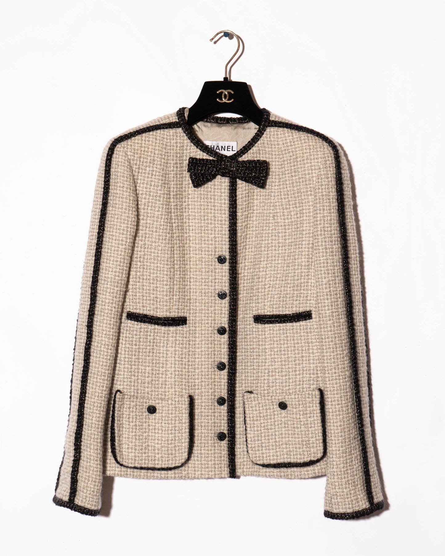FR36-38 Chanel Fall 2003 Collarless Long Sleeve Wool Tweed Jacket with Bow Closure