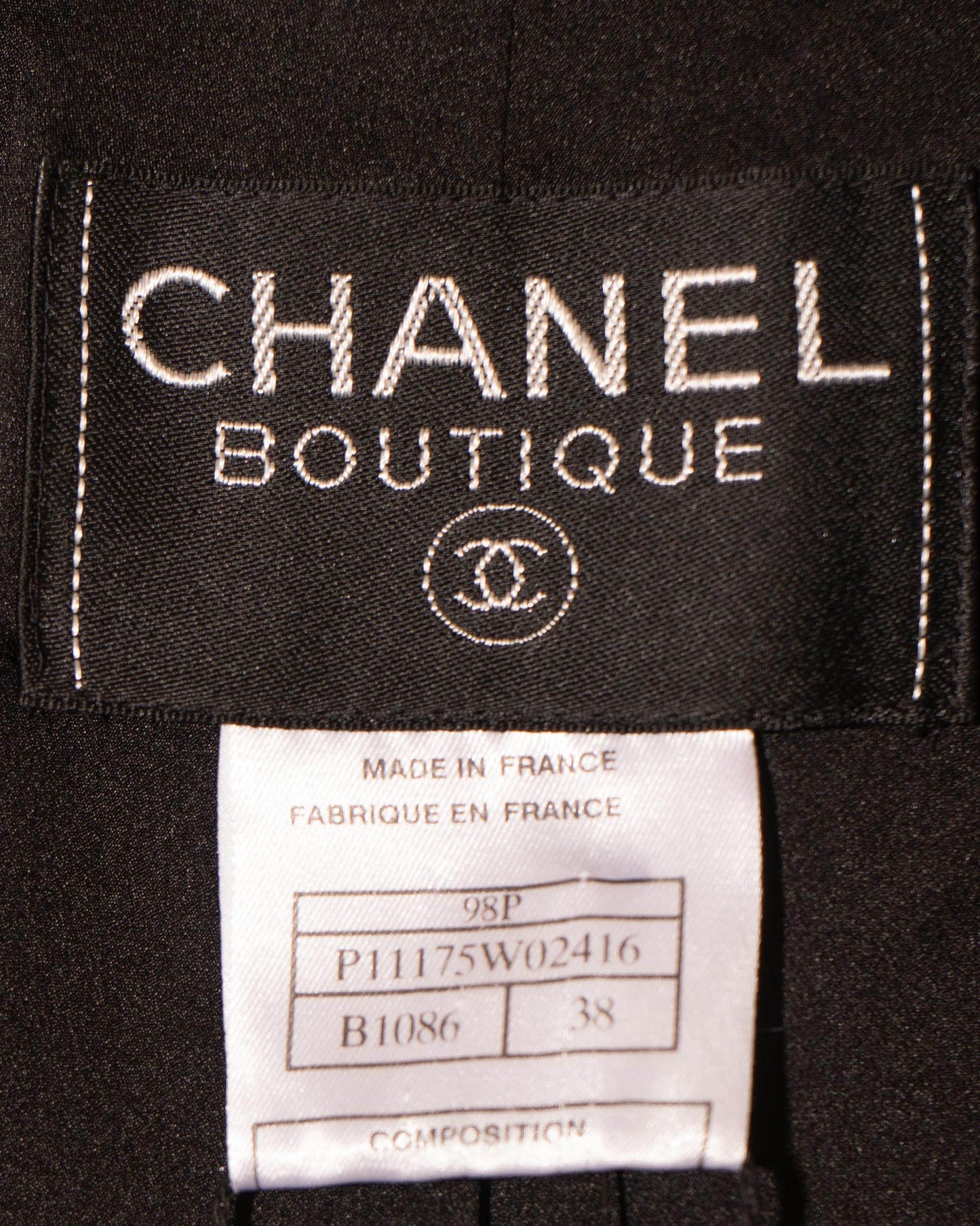 FR36-38 Chanel Spring 1998 Collarless Four Pocket Timeless Black Tweed Boucle Jacket - Vintage Chanel Jacket - Jacket - Rarchive.