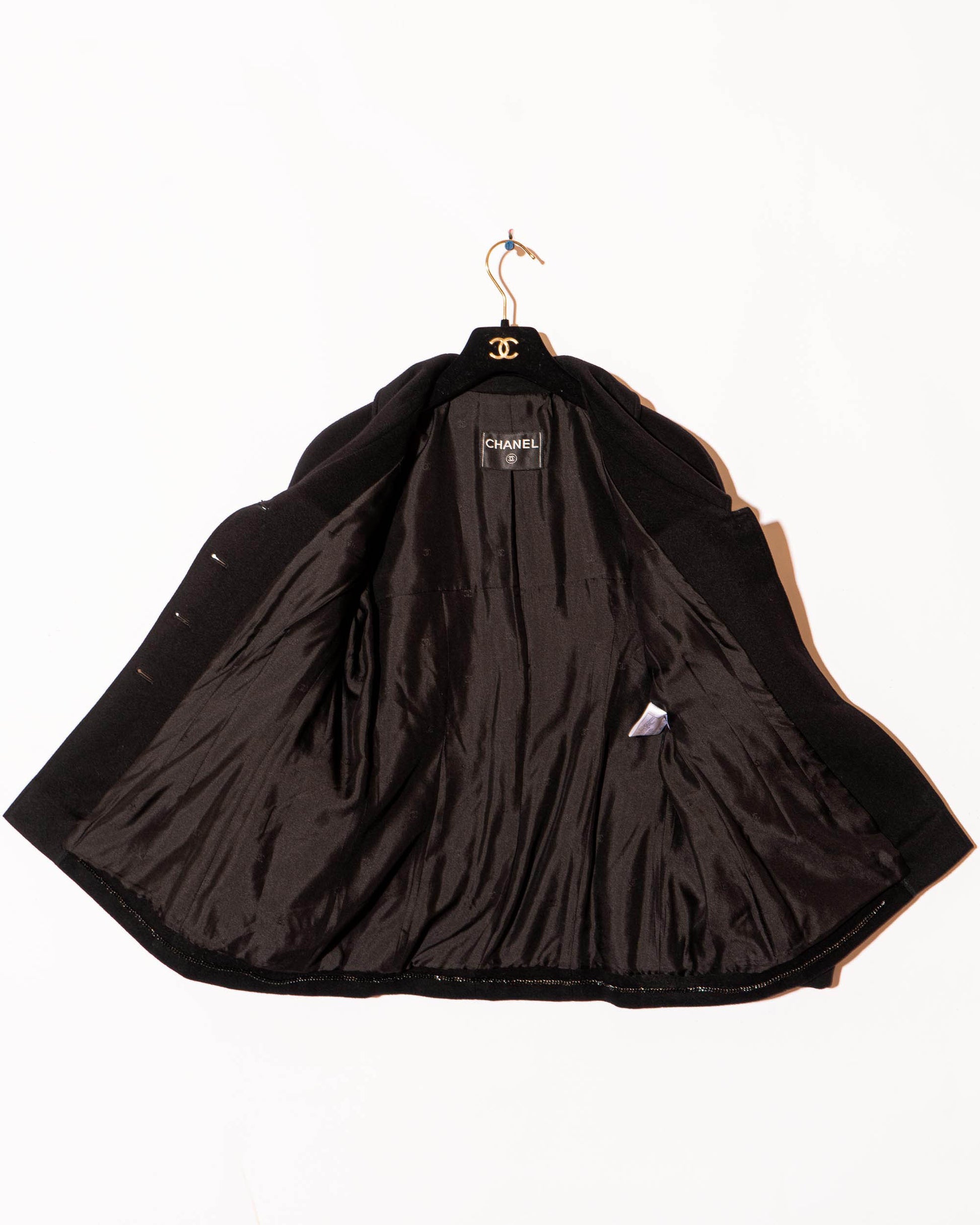 FR36-38 Chanel Fall 1998 Four Pocket Fitted Cut Black Cashmere Jacket - Vintage Chanel Jacket -  Jacket - Rarchive.