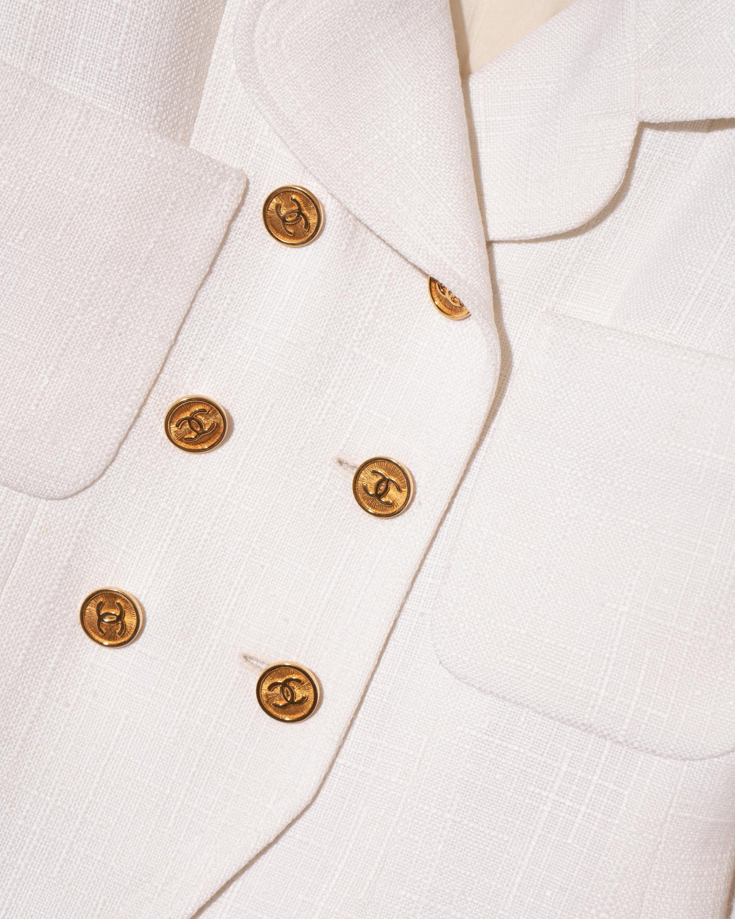 FR36-38 Chanel Cruise 1990 Double-Breasted Two-Pocketed Linen Blend Jacket - Vintage Chanel Jacket - - Rarchive.