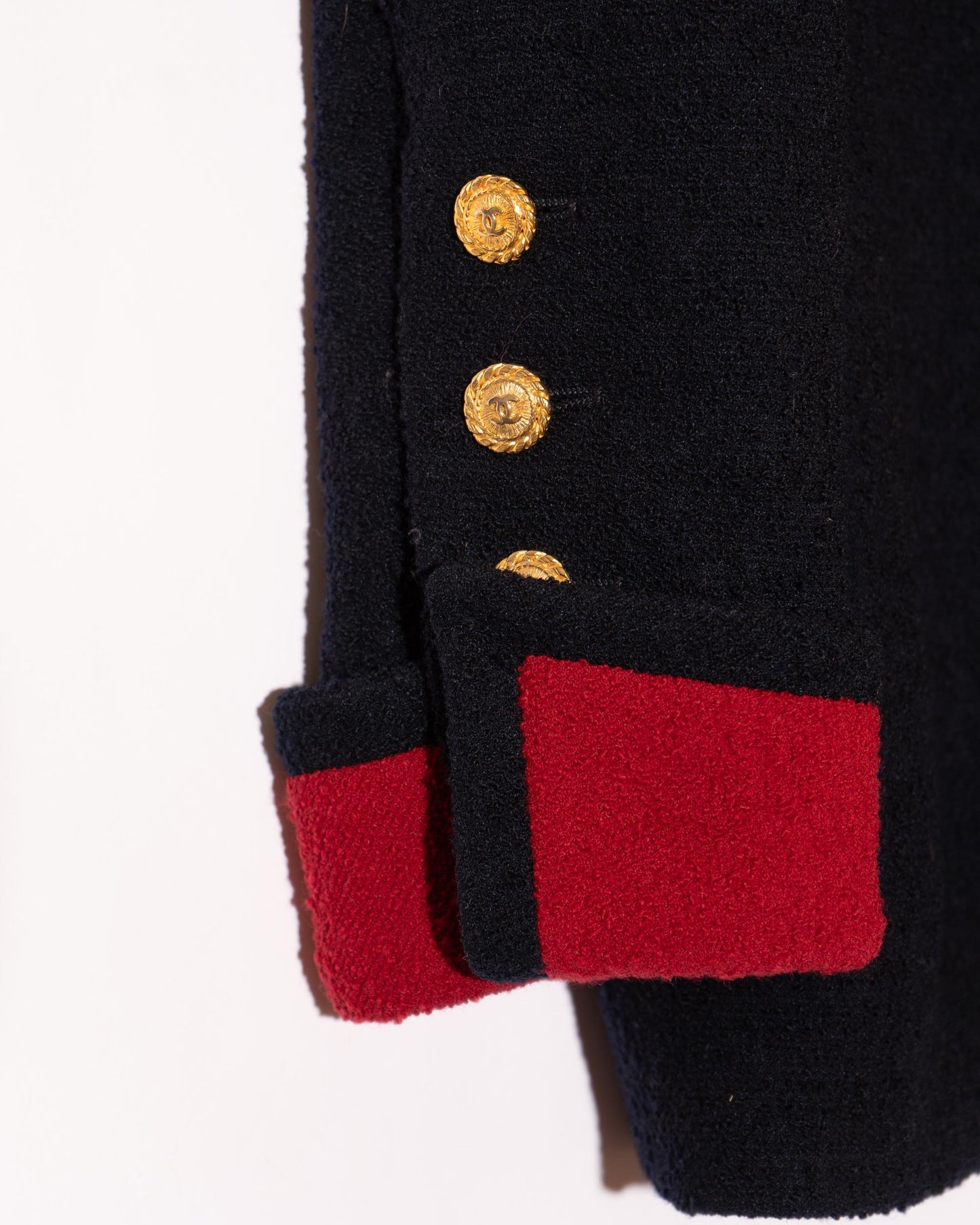 FR38-40 Chanel 1980s Two Pocket Dark Navy and Red Tweed Jacket - Vintage Chanel Jacket - - Rarchive.