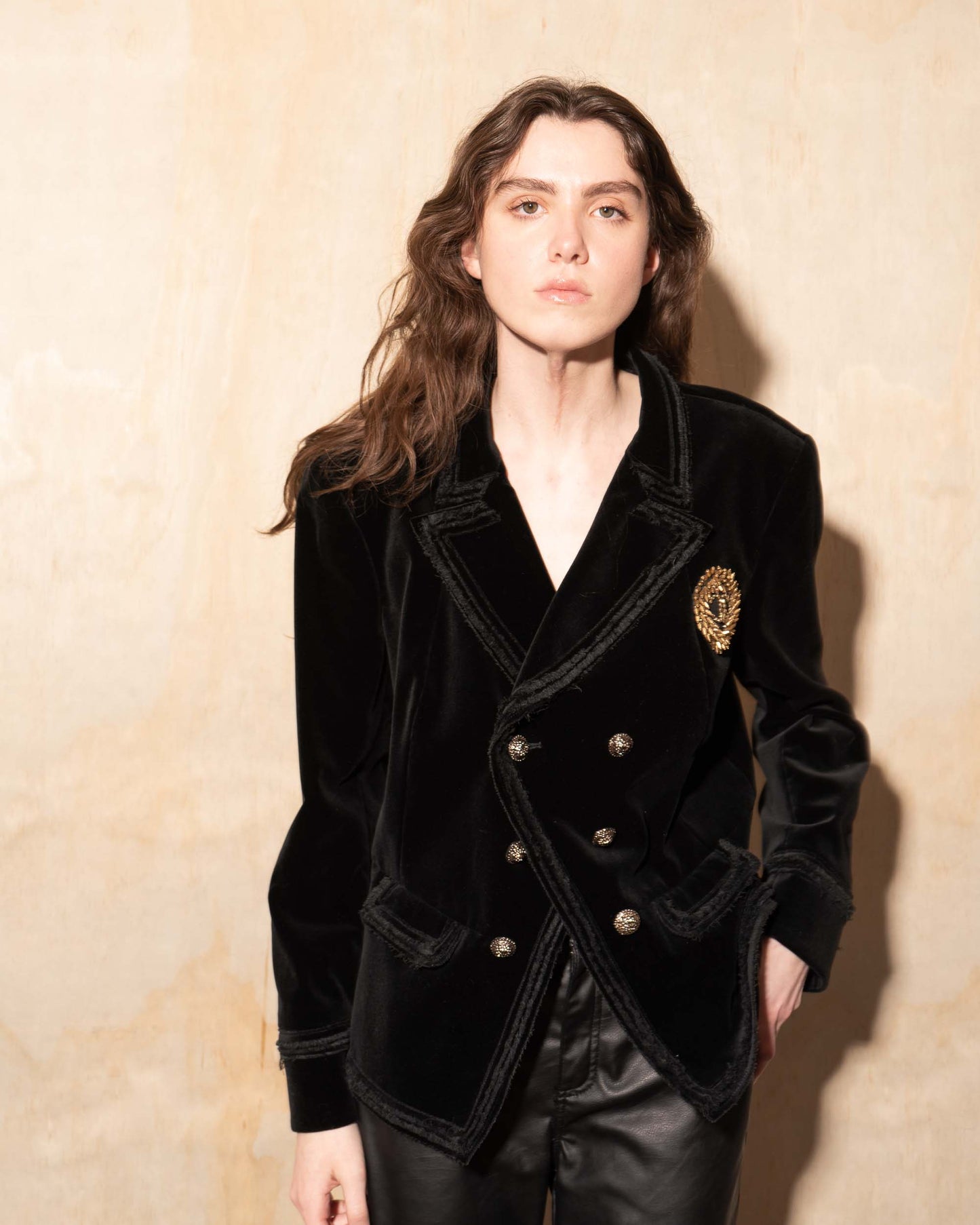 FR42-44 Chanel Spring 2010 Double Breasted Fitted Cut Velvet Jacket - Vintage Chanel Jacket - - Rarchive.