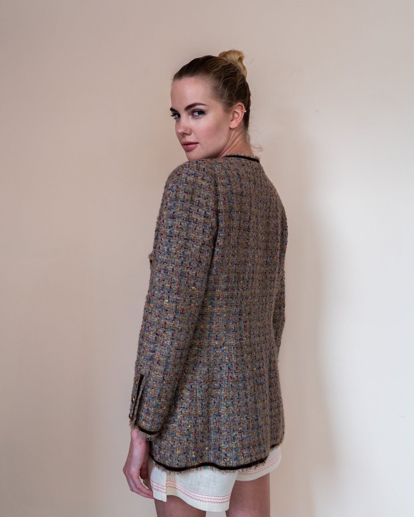FR40-42 Chanel Fall 1990 Collarless Four-Pocketed Velvet Detail Multicolor Fantasy Tweed Jacket - Vintage Chanel Jacket - - Rarchive.