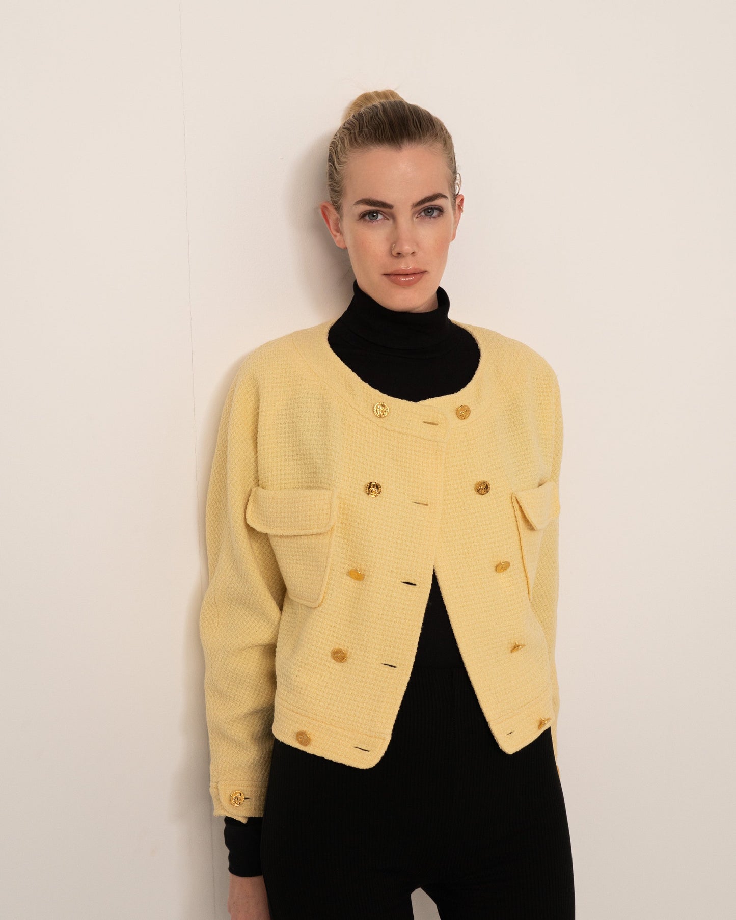 FR36 Chanel Spring 1988 Double-Breasted Cropped Jacket in Powder Yellow - Vintage Chanel Jacket - - Rarchive.