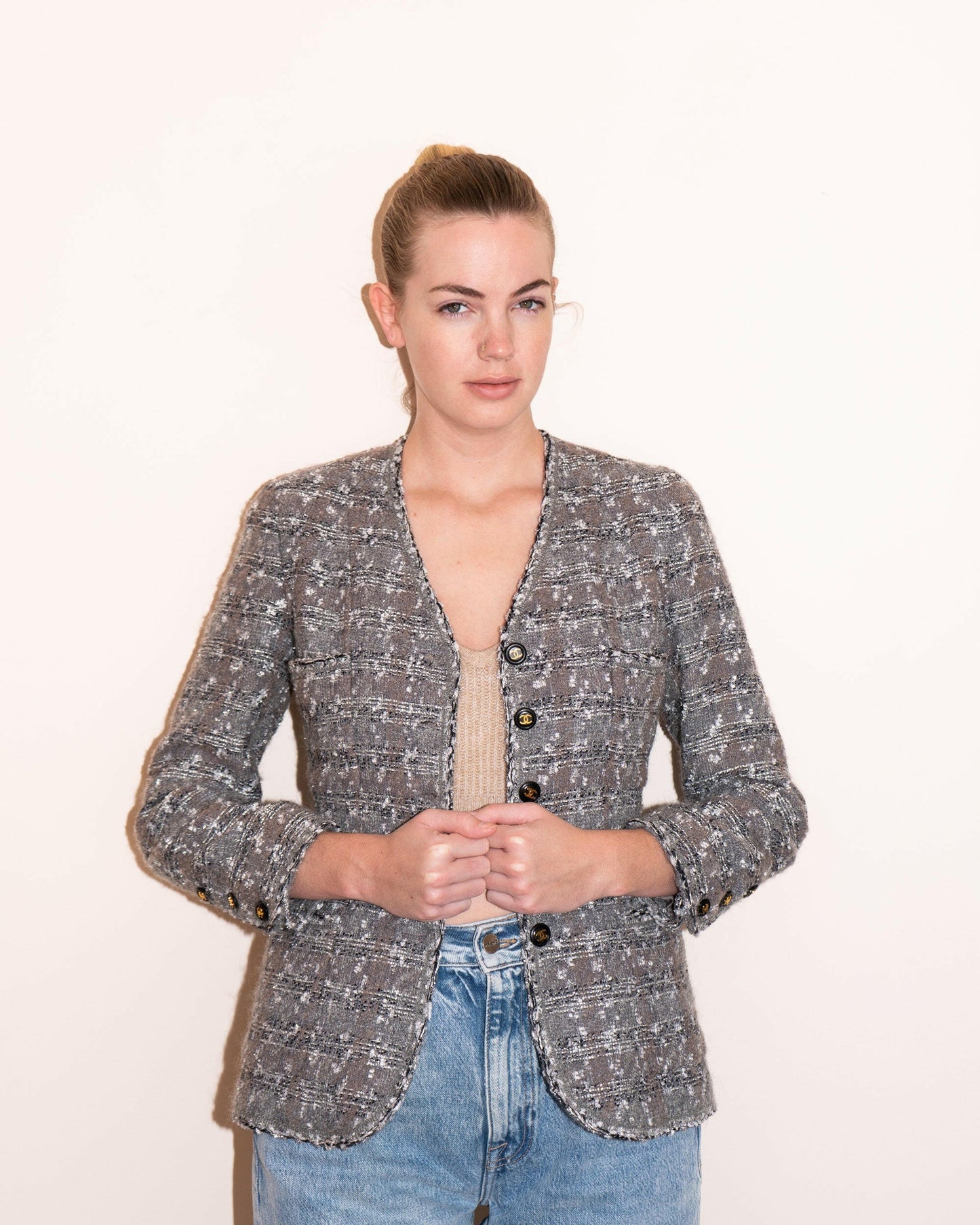 FR34-36 Rare Chanel Fall 1993 Four Pocketed Gray and Silver Fantasy Tweed Jacket - Vintage Chanel Jacket - - Rarchive.
