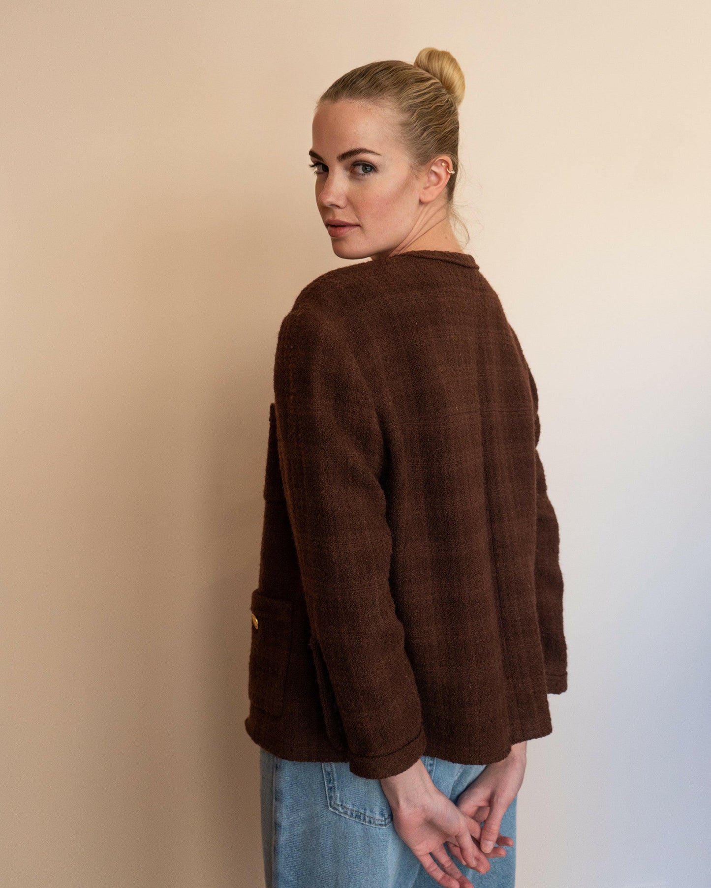 FR40-42 Rare Chanel Fall 1987 Classic Collarless Four-Pocketed Plaid Tweed Jacket in Chocolate - Vintage Chanel Jacket - Jacket - Rarchive.