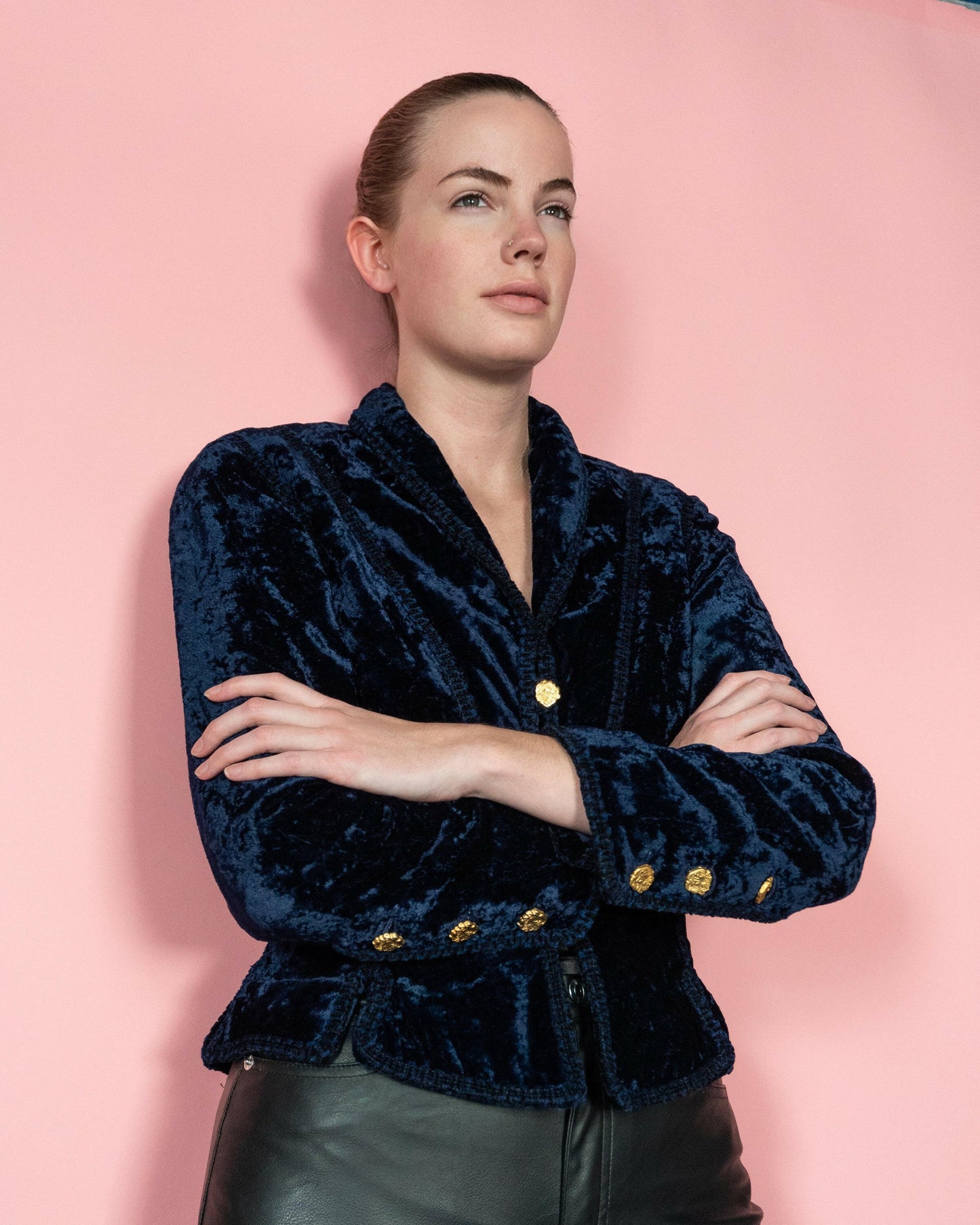 FR34-36 Chanel Fall 1993 Fitted Cut Dark Blue Velvet Jacket - Vintage Chanel Jacket - - Rarchive.