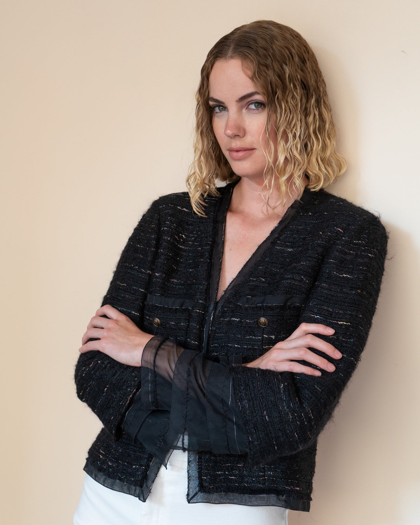 FR40-42 Chanel Fall 2004 Chiffon Details Two Pocketed Collarless Tweed Jacket - Vintage Chanel Jacket -   - Rarchive.