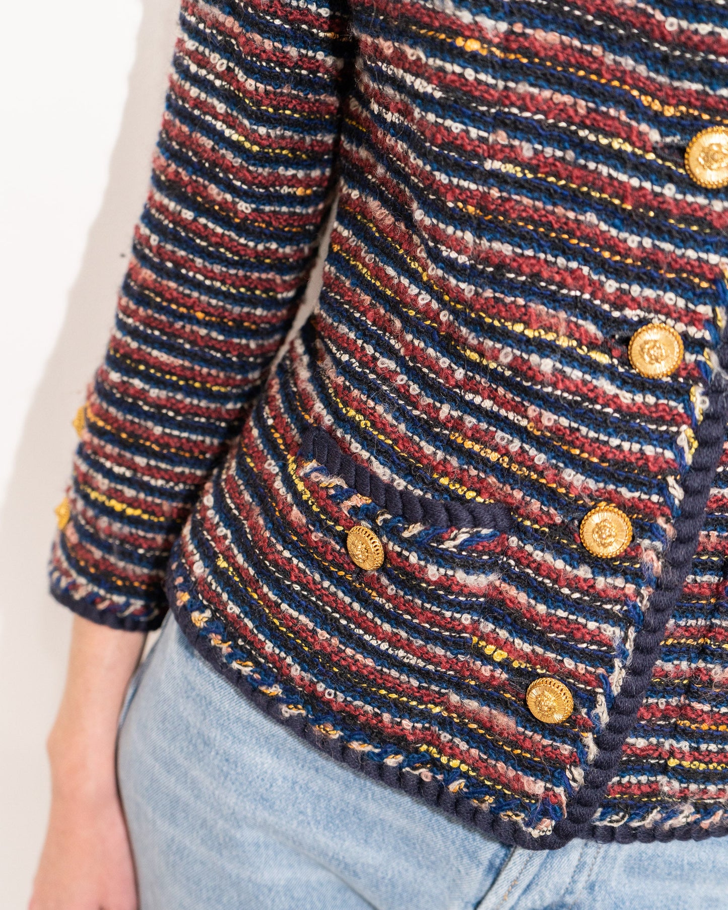 FR34-36 Chanel Haute Couture 1970s Cropped Jacket in Multicolor Tweed - Vintage Chanel Jacket - - Rarchive.