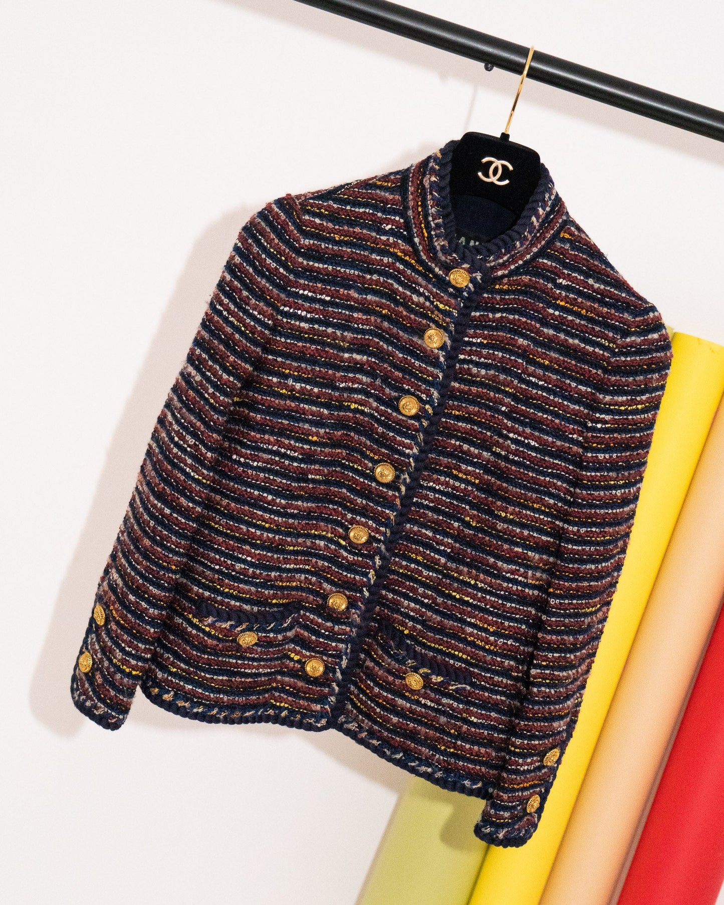 FR34-36 Chanel Haute Couture 1970s Cropped Jacket in Multicolor Tweed - Vintage Chanel Jacket - - Rarchive.