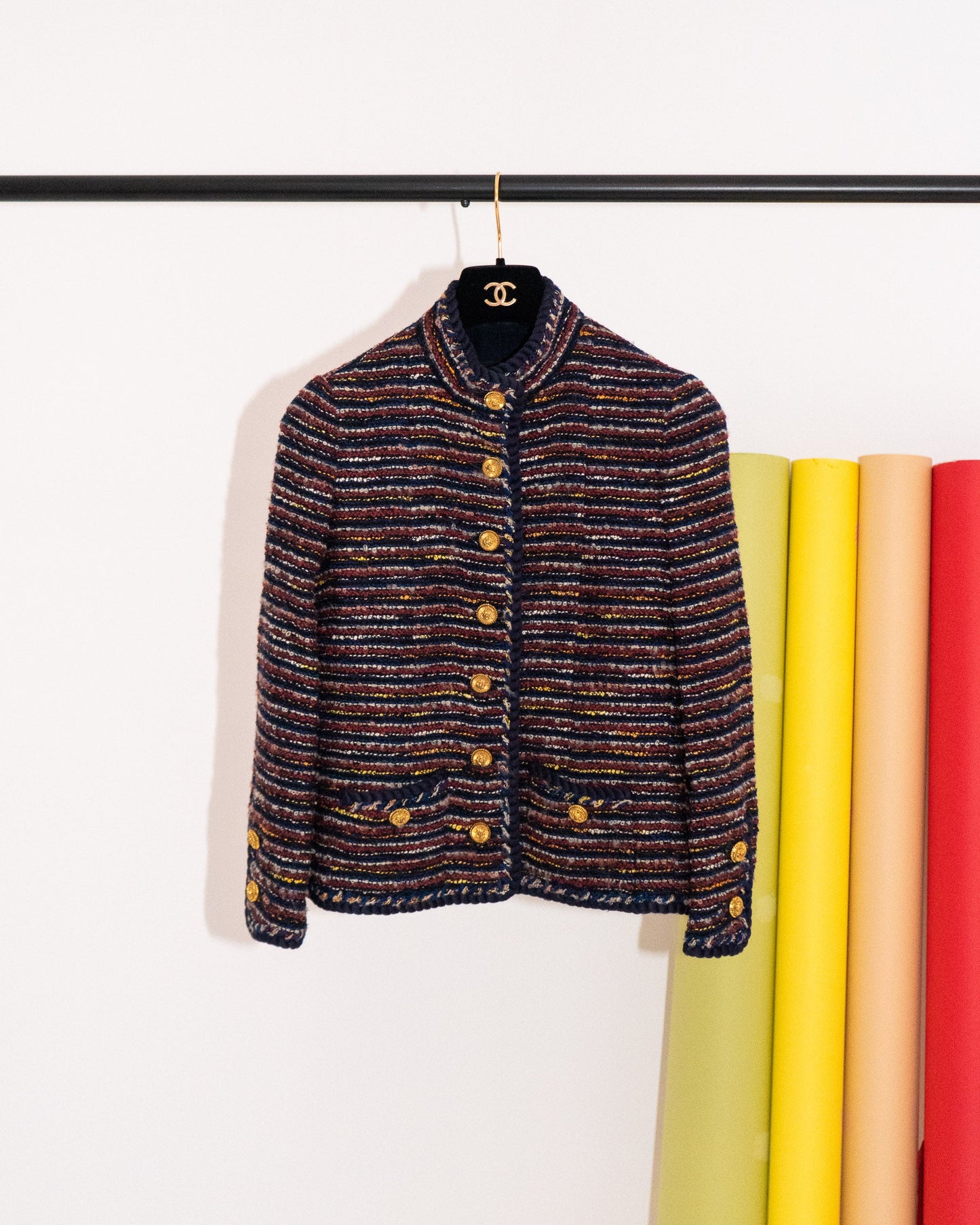FR34-36 Chanel Haute Couture 1970s Cropped Jacket in Multicolor Tweed - Vintage Chanel Jacket - - Rarchive.