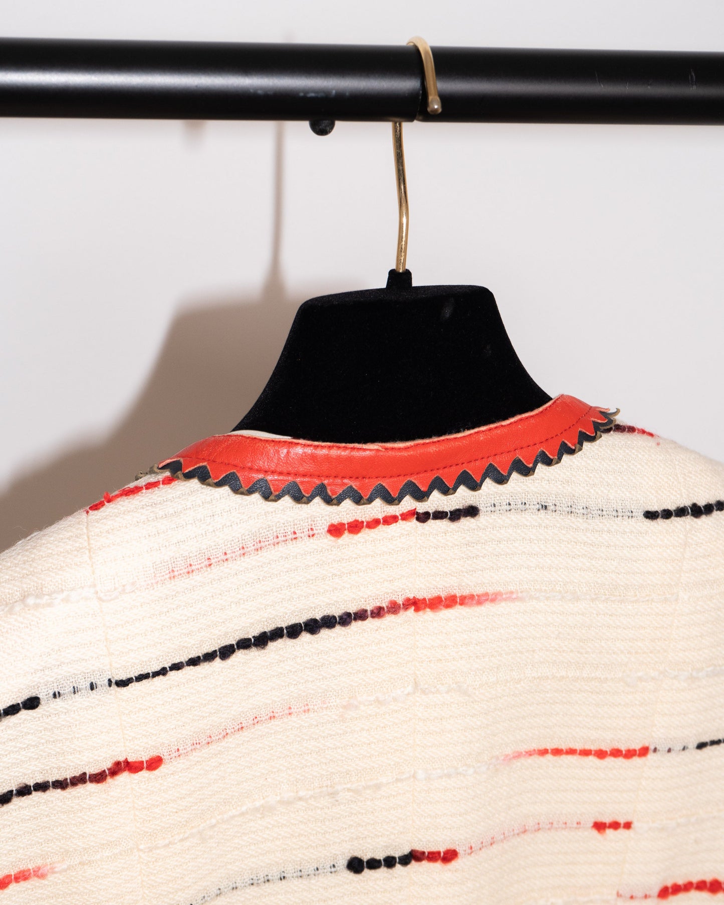 FR38-40 Rare Chanel Early 1980s Four-Pocketed Leather Trim Jacket - Vintage Chanel Jacket -   - Rarchive.