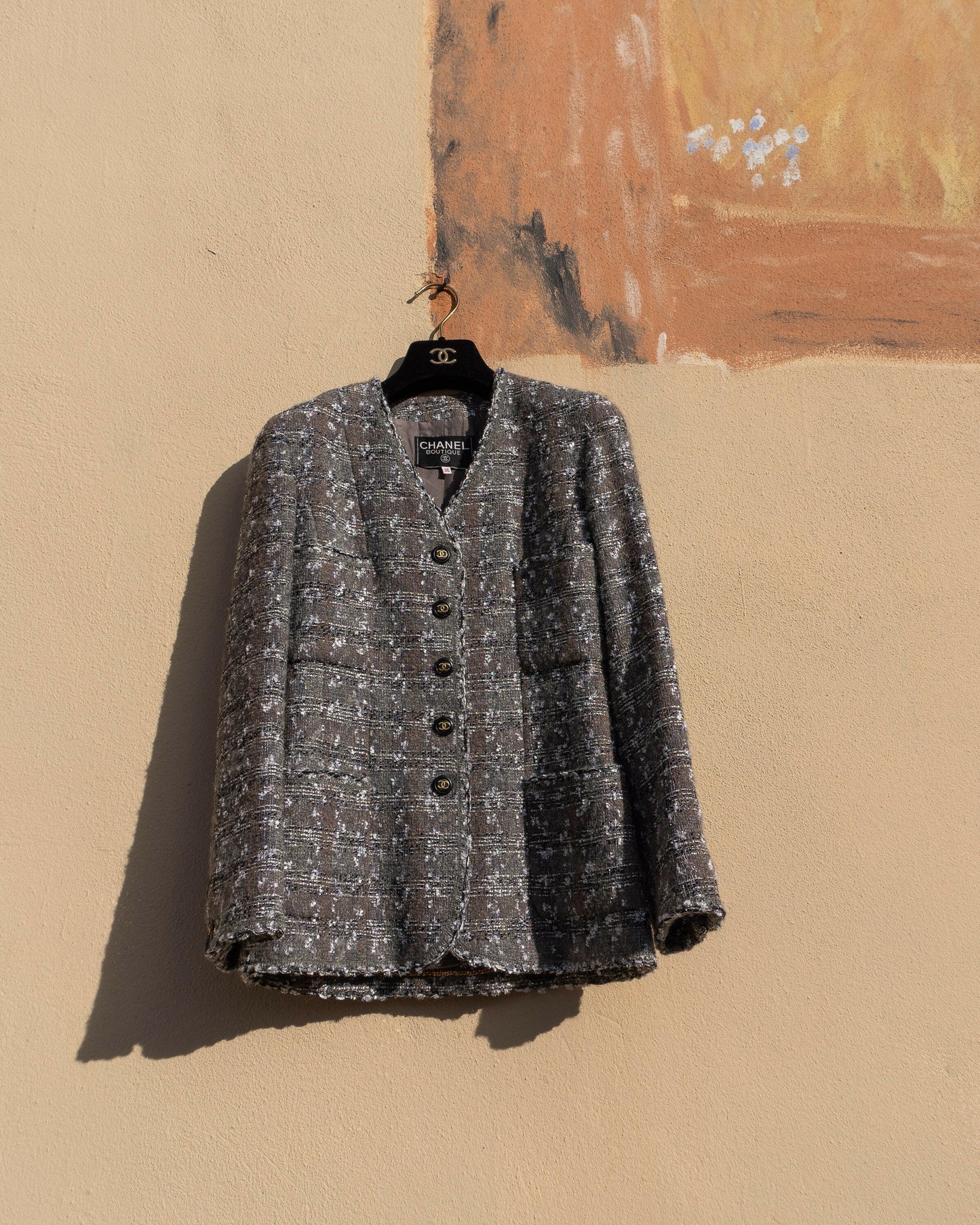 FR34-36 Rare Chanel Fall 1993 Four Pocketed Gray and Silver Fantasy Tweed Jacket