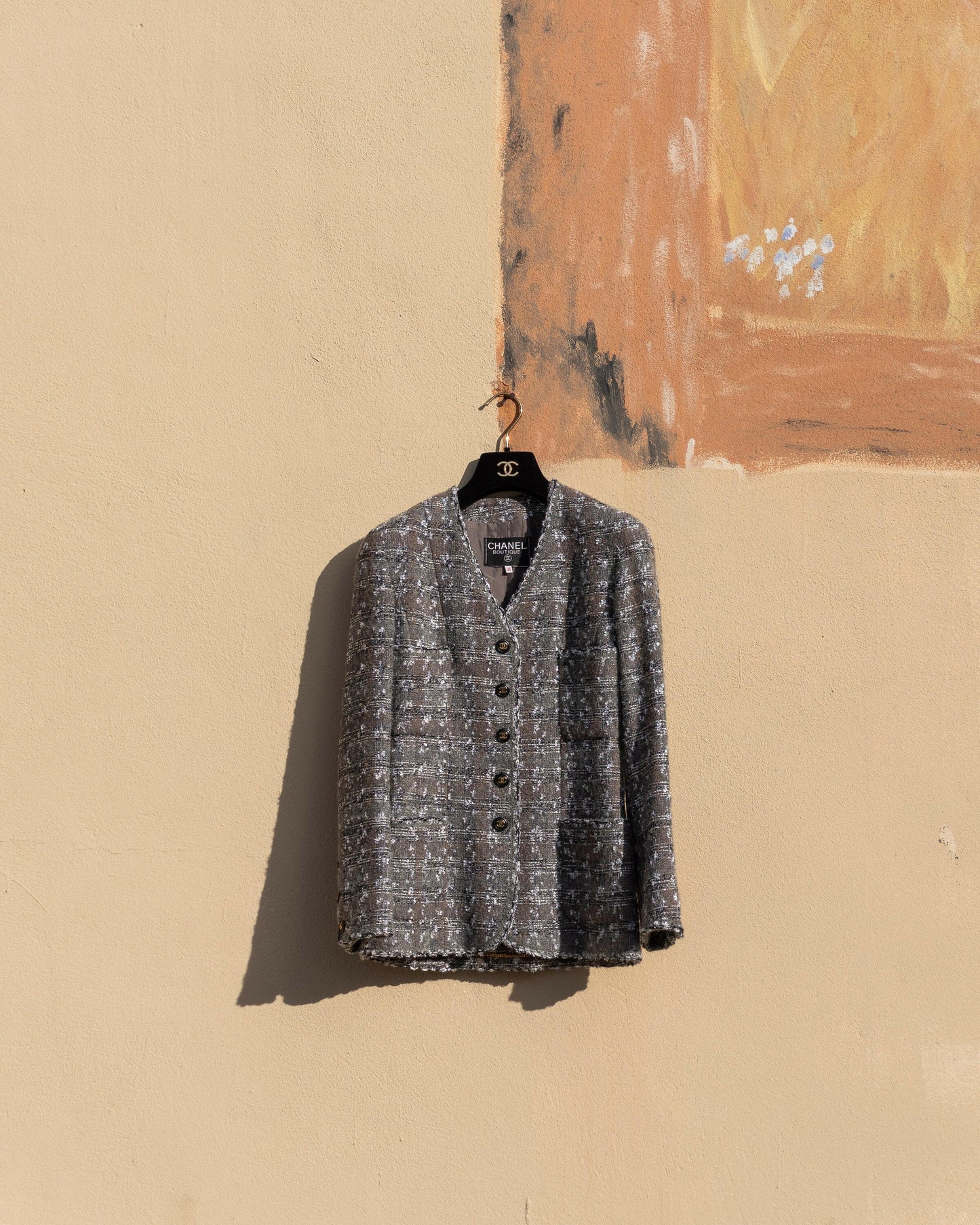 FR34-36 Rare Chanel Fall 1993 Four Pocketed Gray and Silver Fantasy Tweed Jacket - Vintage Chanel Jacket - - Rarchive.