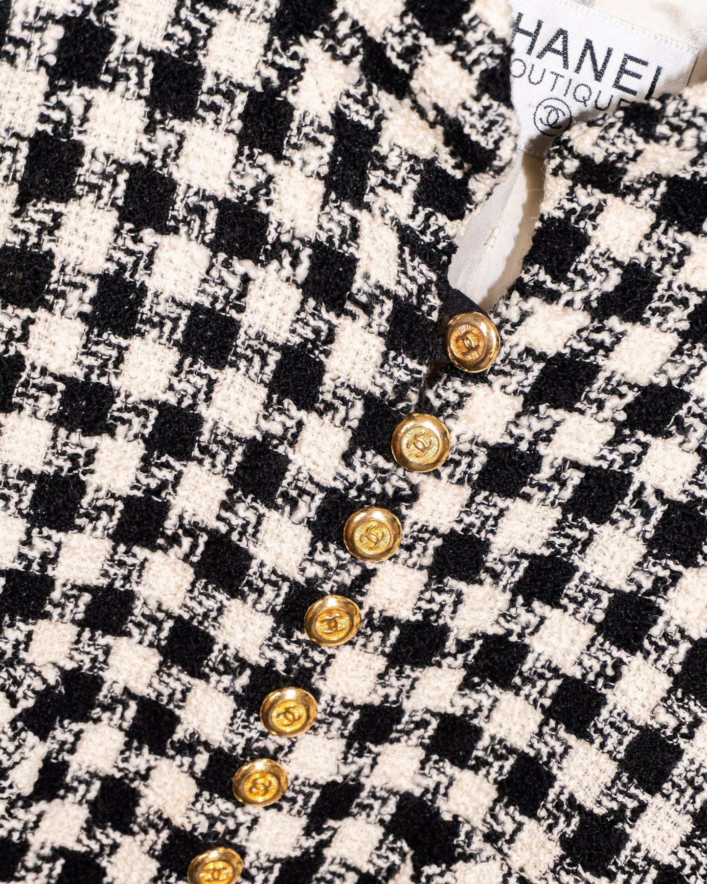 FR40-42 Chanel Spring 1989 High Collar Black and White Houndstooth Tweed Jacket
