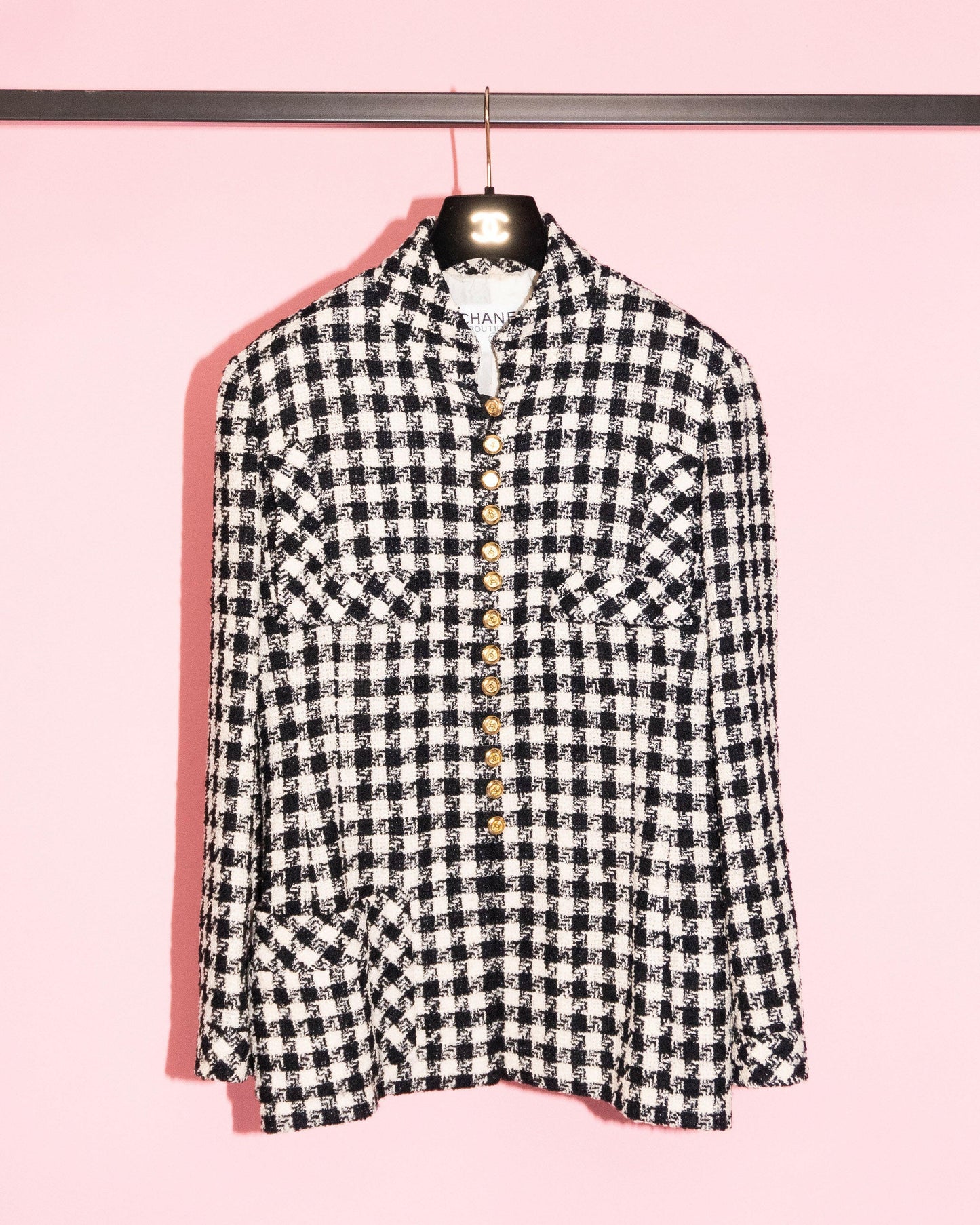 FR40-42 Chanel Spring 1989 High Collar Black and White Houndstooth Tweed Jacket - Vintage Chanel Jacket - - Rarchive.