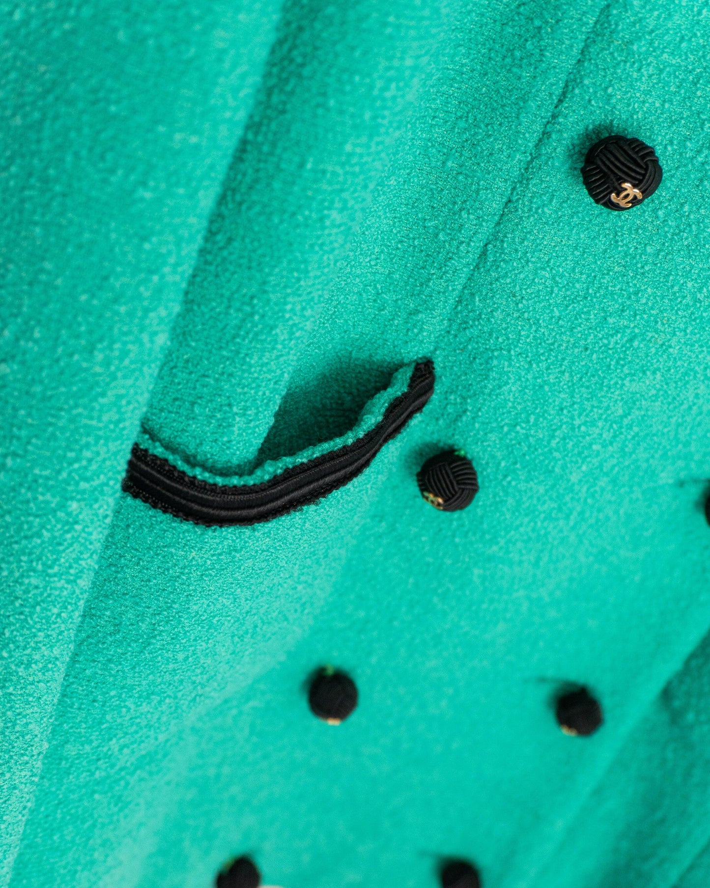 FR38-40 Rare Chanel Cruise 1990 Double-Breasted Green Tweed Boucle Jacket - Vintage Chanel Jacket - - Rarchive.