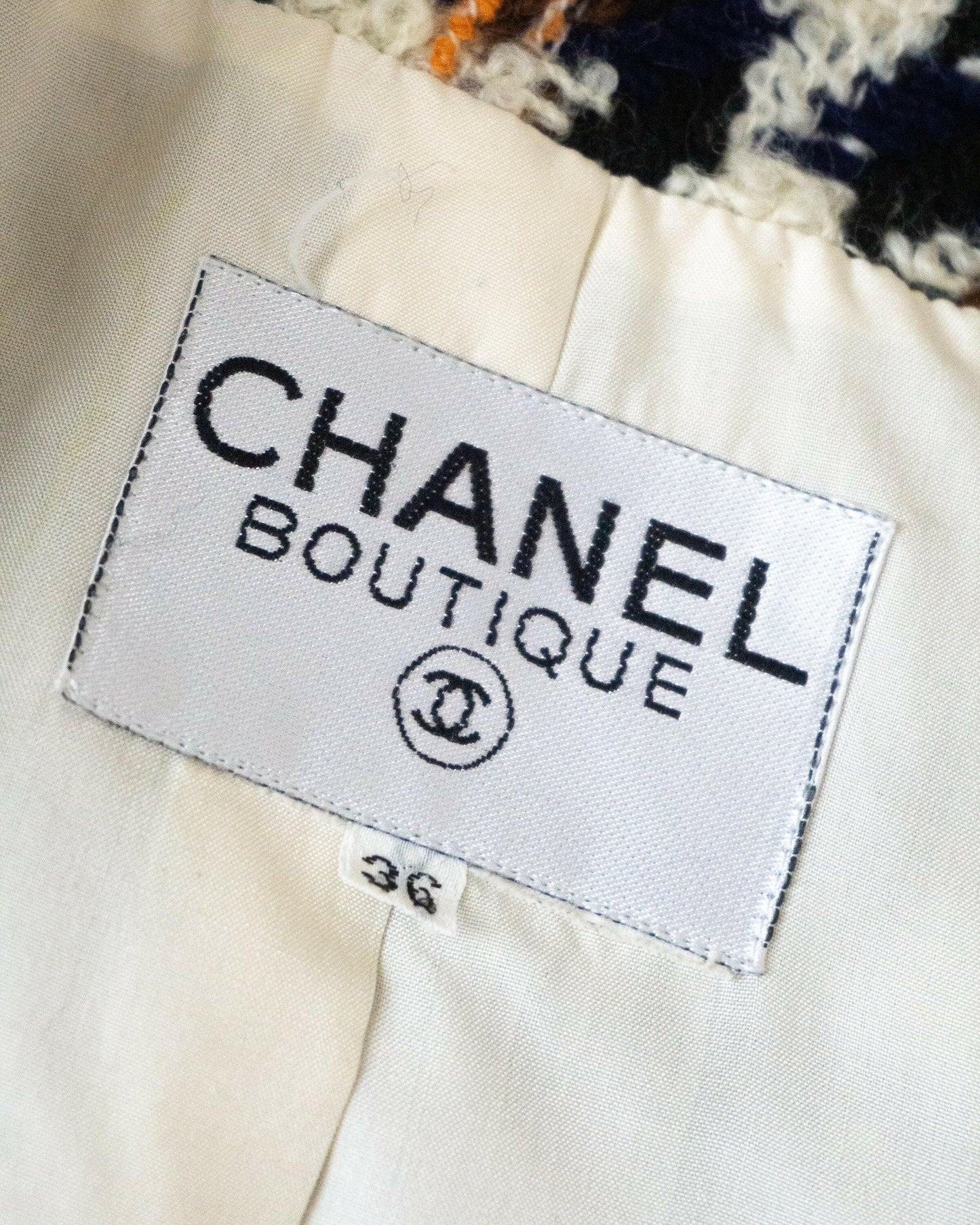 FR36-38 Chanel Fall 1987 Collarless Two-Pocketed Multicolor Houndstooth Tweed Jacket - Vintage Chanel Jacket - - Rarchive.