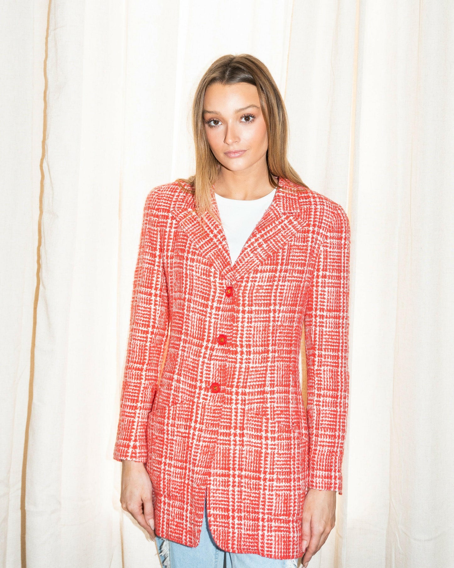 FR34-36 Chanel Spring 1997 Red and While Tweed Long Cut Two Pocketed Jacket - Vintage Chanel Jacket - - Rarchive.