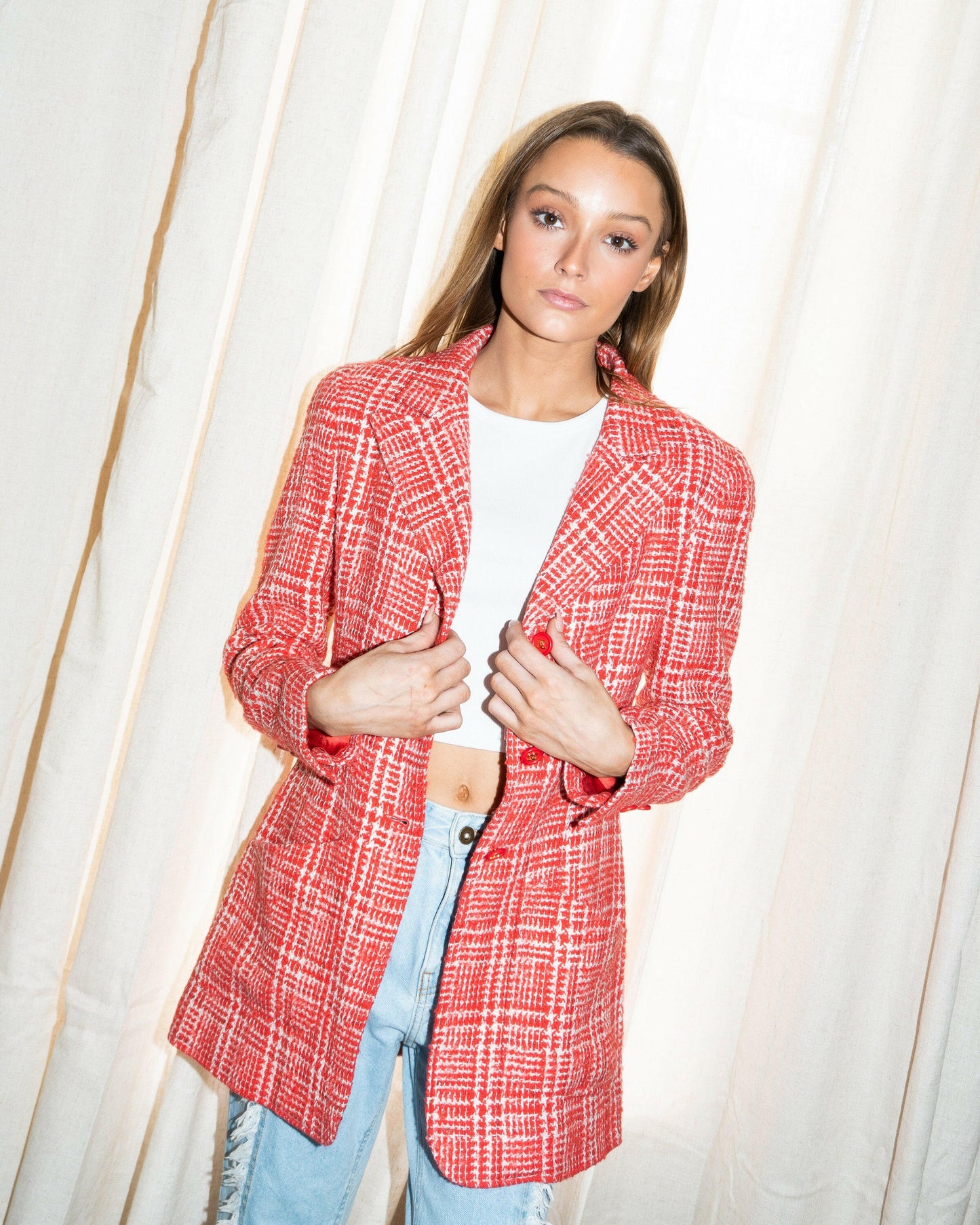 FR34-36 Chanel Spring 1997 Red and While Tweed Long Cut Two Pocketed Jacket - Vintage Chanel Jacket - - Rarchive.