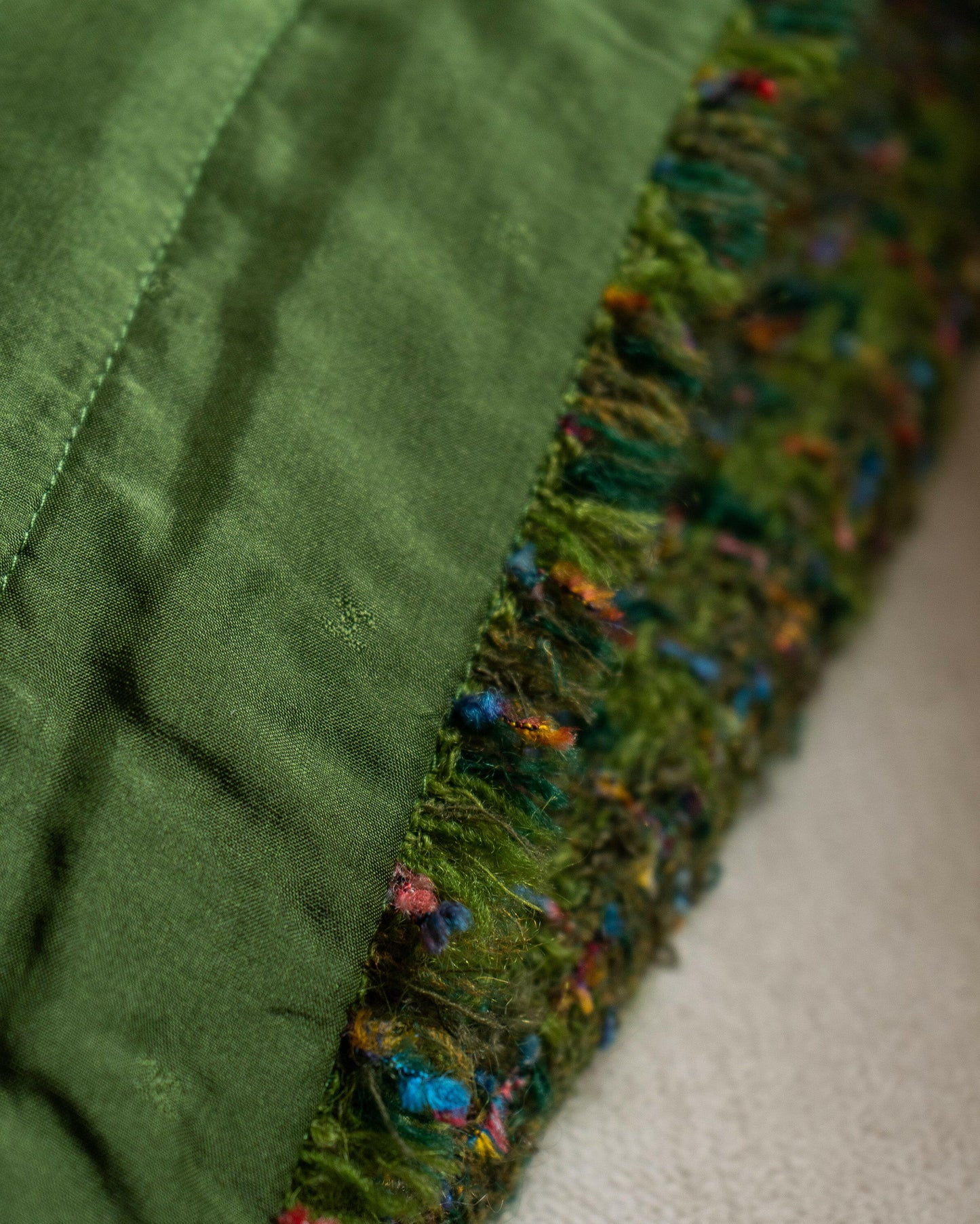 FR34 Fall 1990 Four Pocketed Collarless Green Fantasy Tweed Jacket - Vintage Chanel Jacket - - Rarchive.