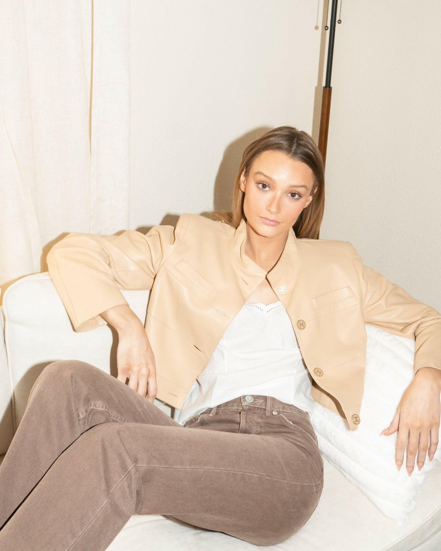 FR38-40 Rare Chanel Fall 2001 Cropped Beige Lambskin Jacket - Vintage Chanel Jacket - - Rarchive.